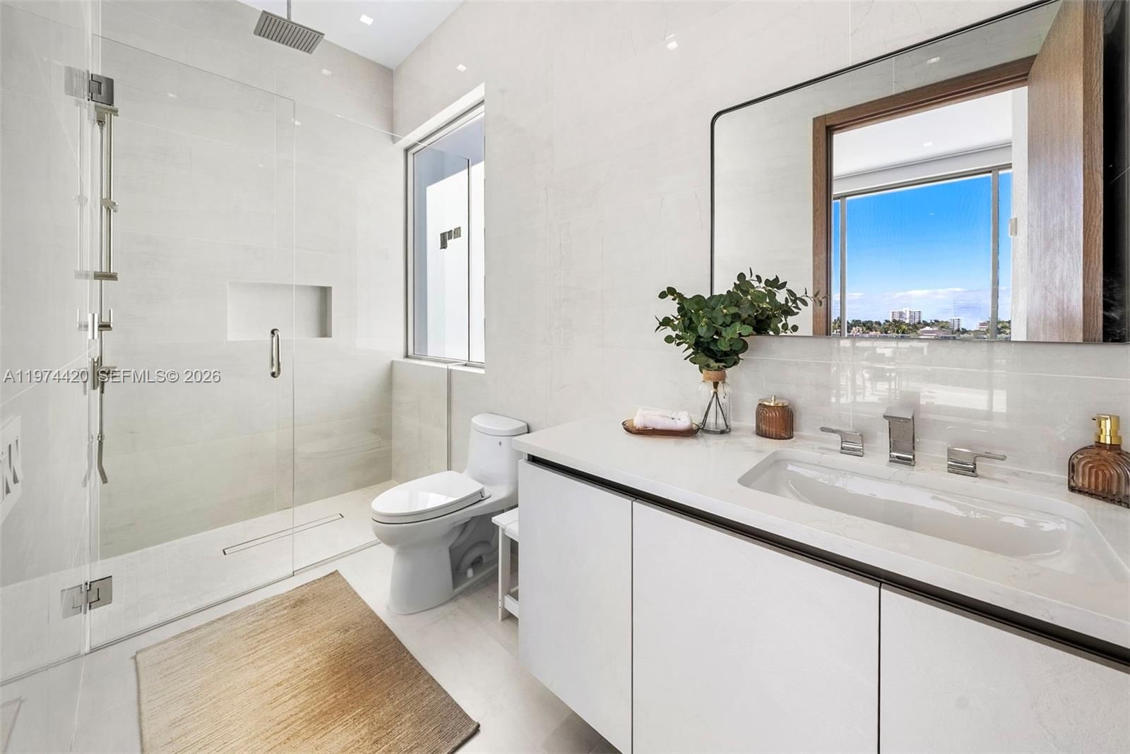 246 NE 6TH AVE, Unit PH - 22