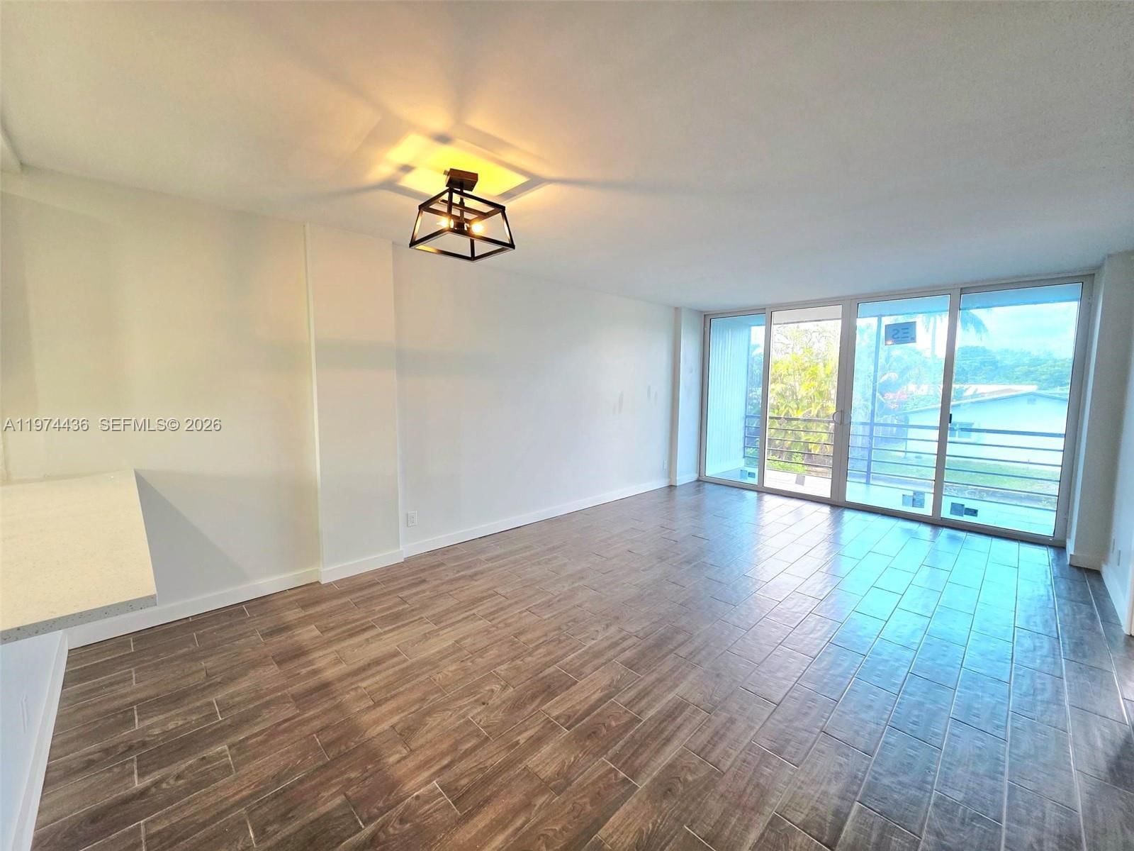 108 ROYAL PARK DR, Unit 2H - 10