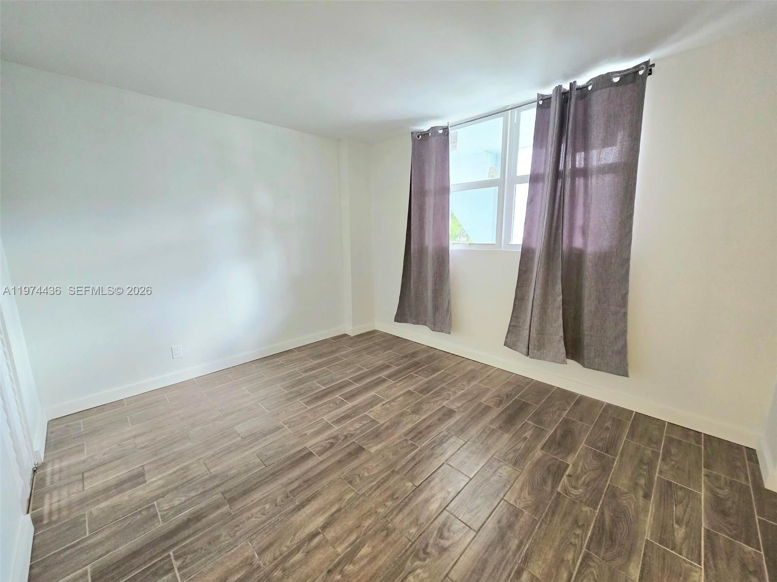 108 ROYAL PARK DR, Unit 2H - 17