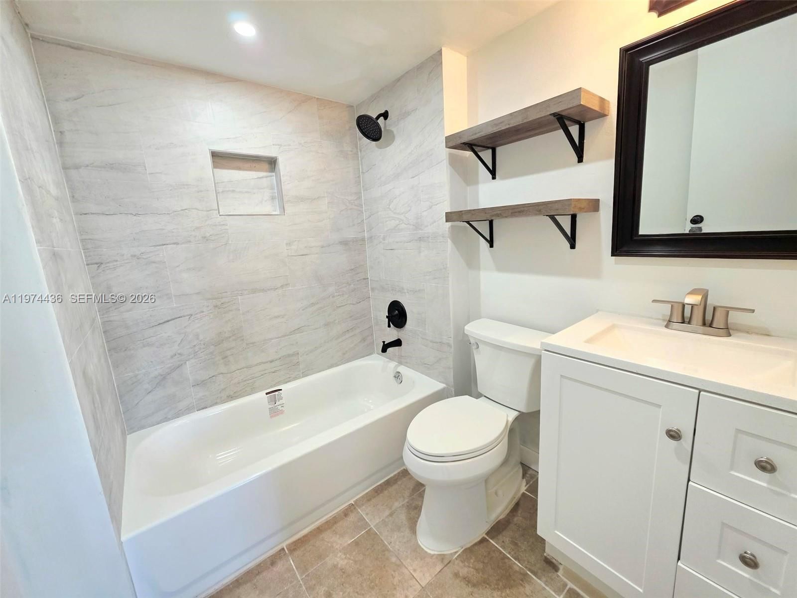 108 ROYAL PARK DR, Unit 2H - 30