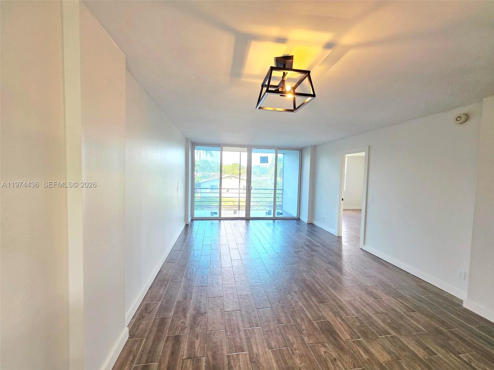 108 ROYAL PARK DR, Unit 2H - 9