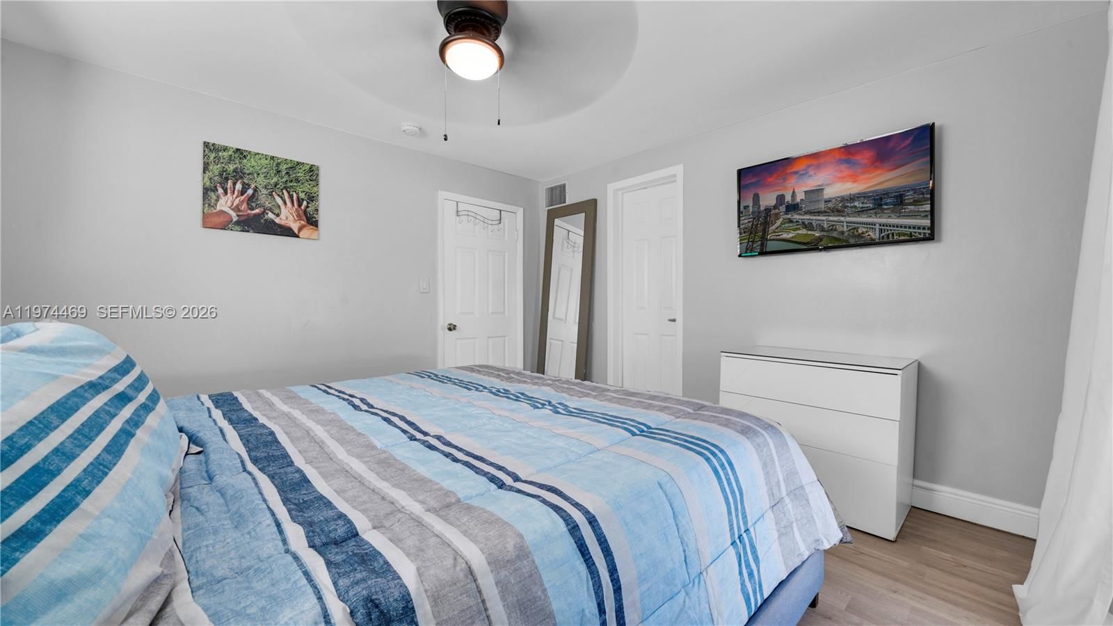 1300 NW 7th Ave - 23