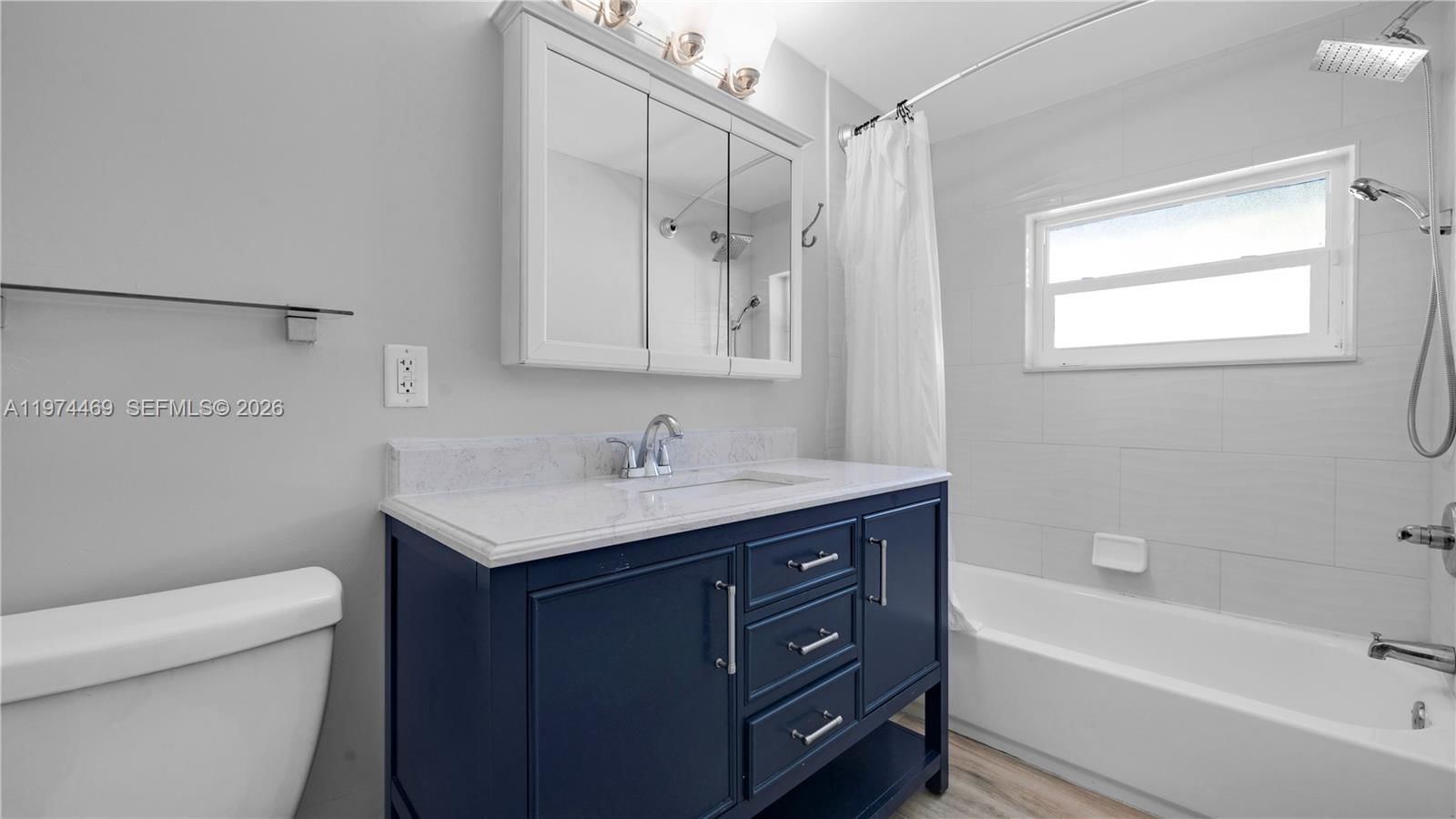 1300 NW 7th Ave - 24