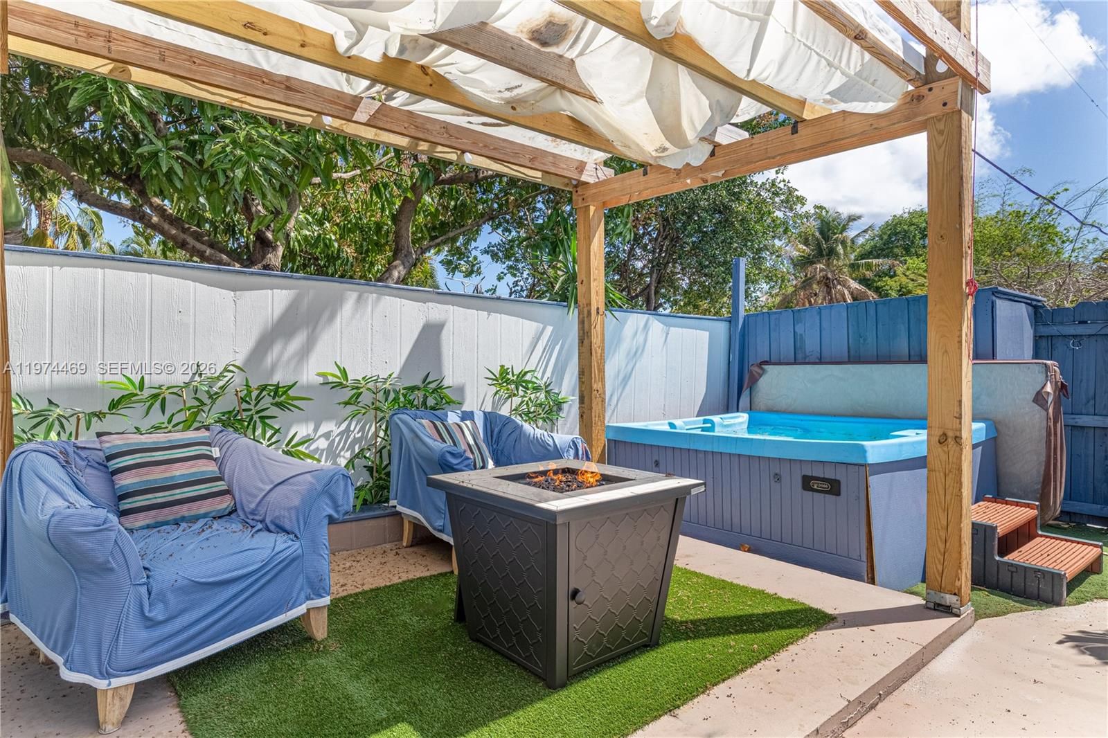 1300 NW 7th Ave - 30