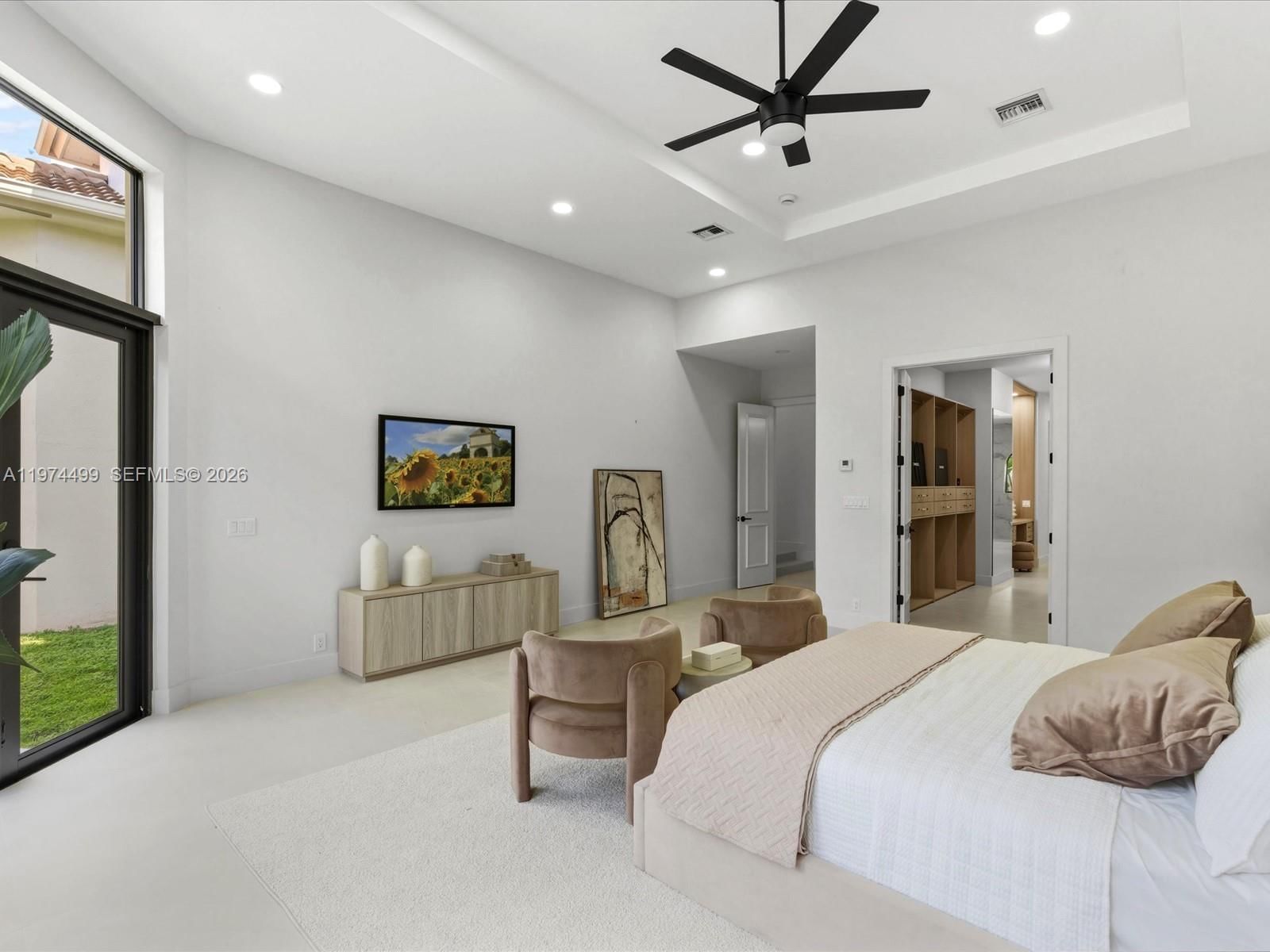 3303 W Stonebrook Cir - 33