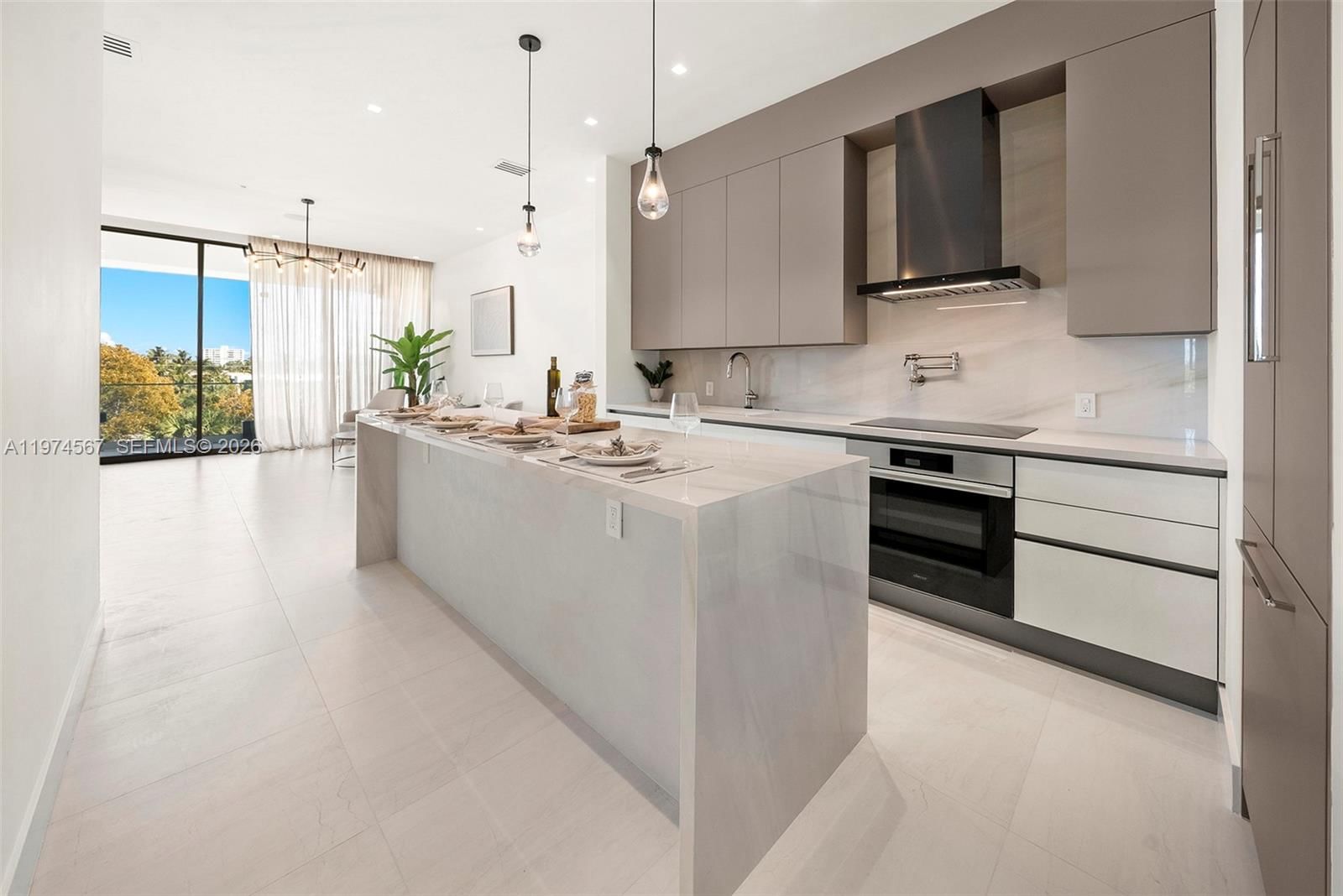 246 SE 6TH AVE, Unit 302 - 11