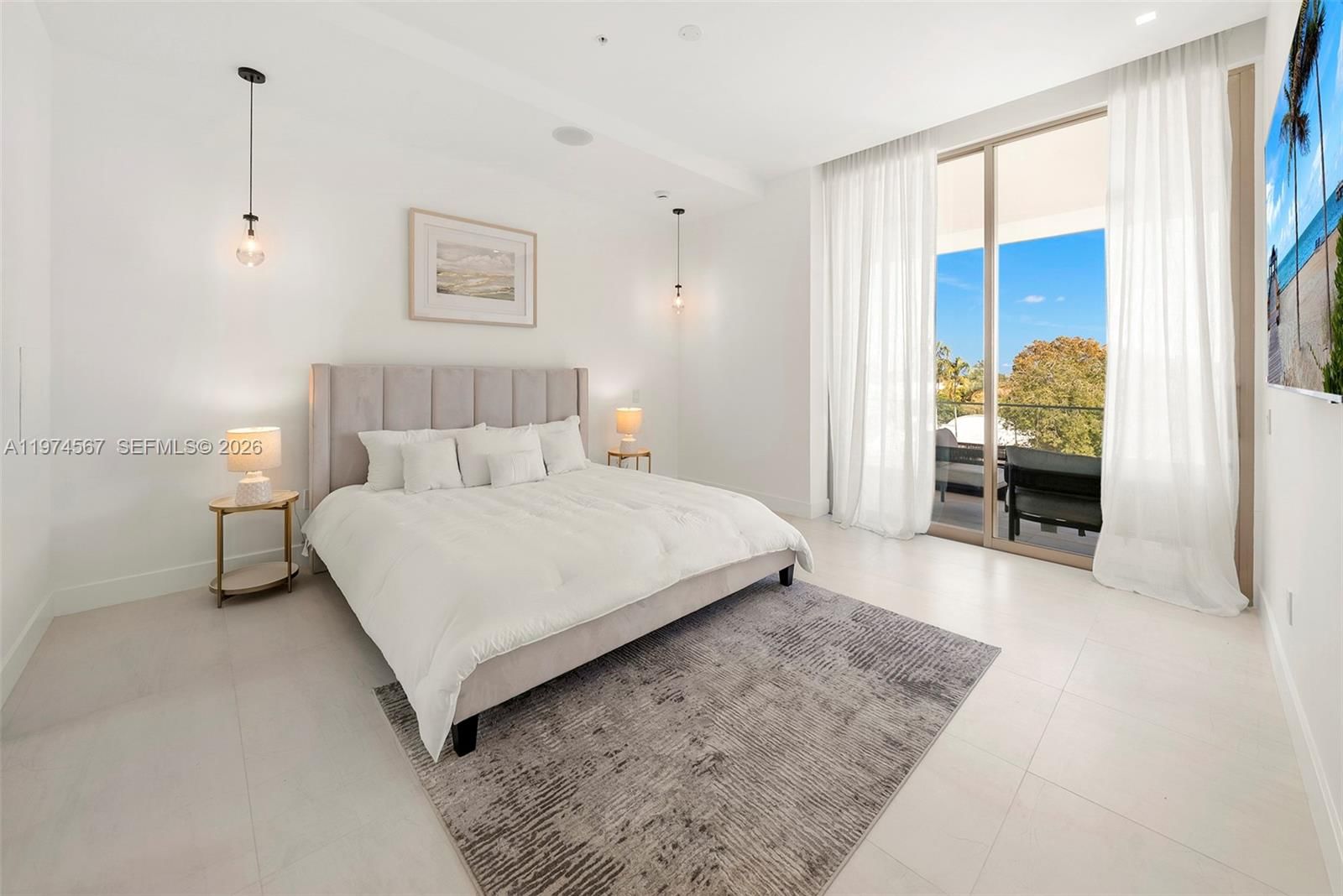 246 SE 6TH AVE, Unit 302 - 14