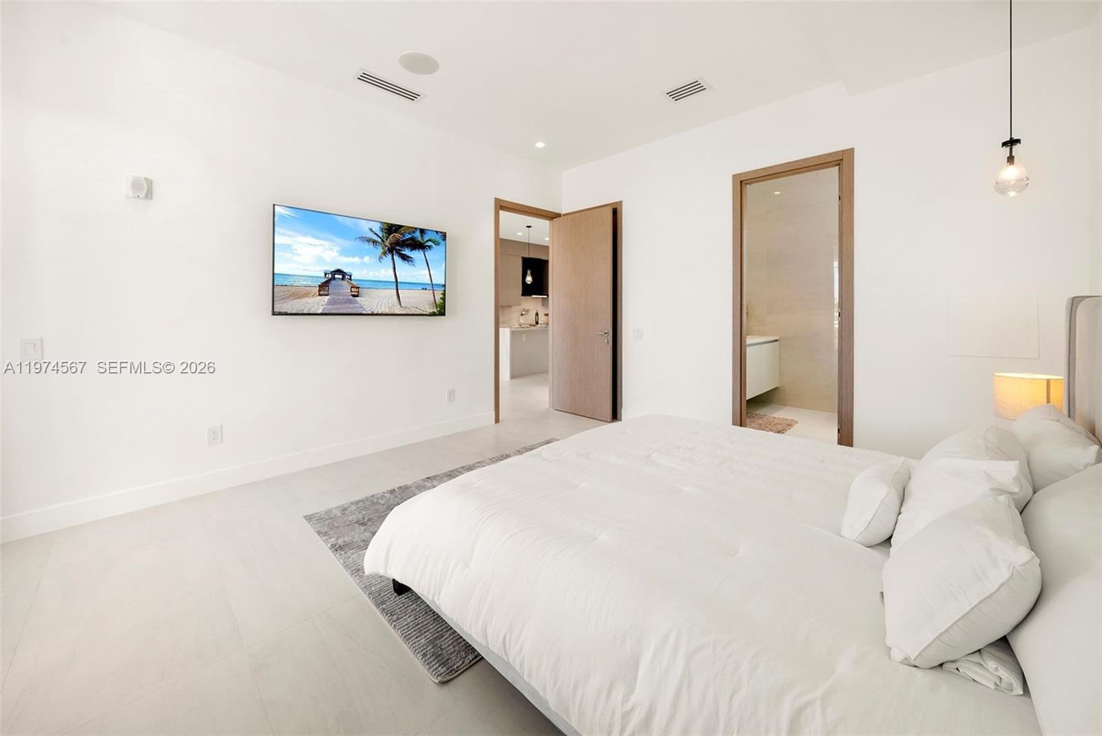 246 SE 6TH AVE, Unit 302 - 16