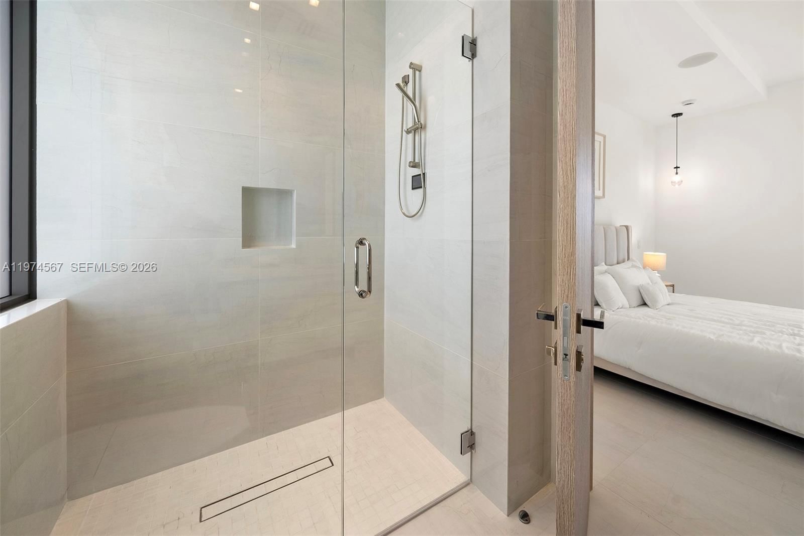 246 SE 6TH AVE, Unit 302 - 18