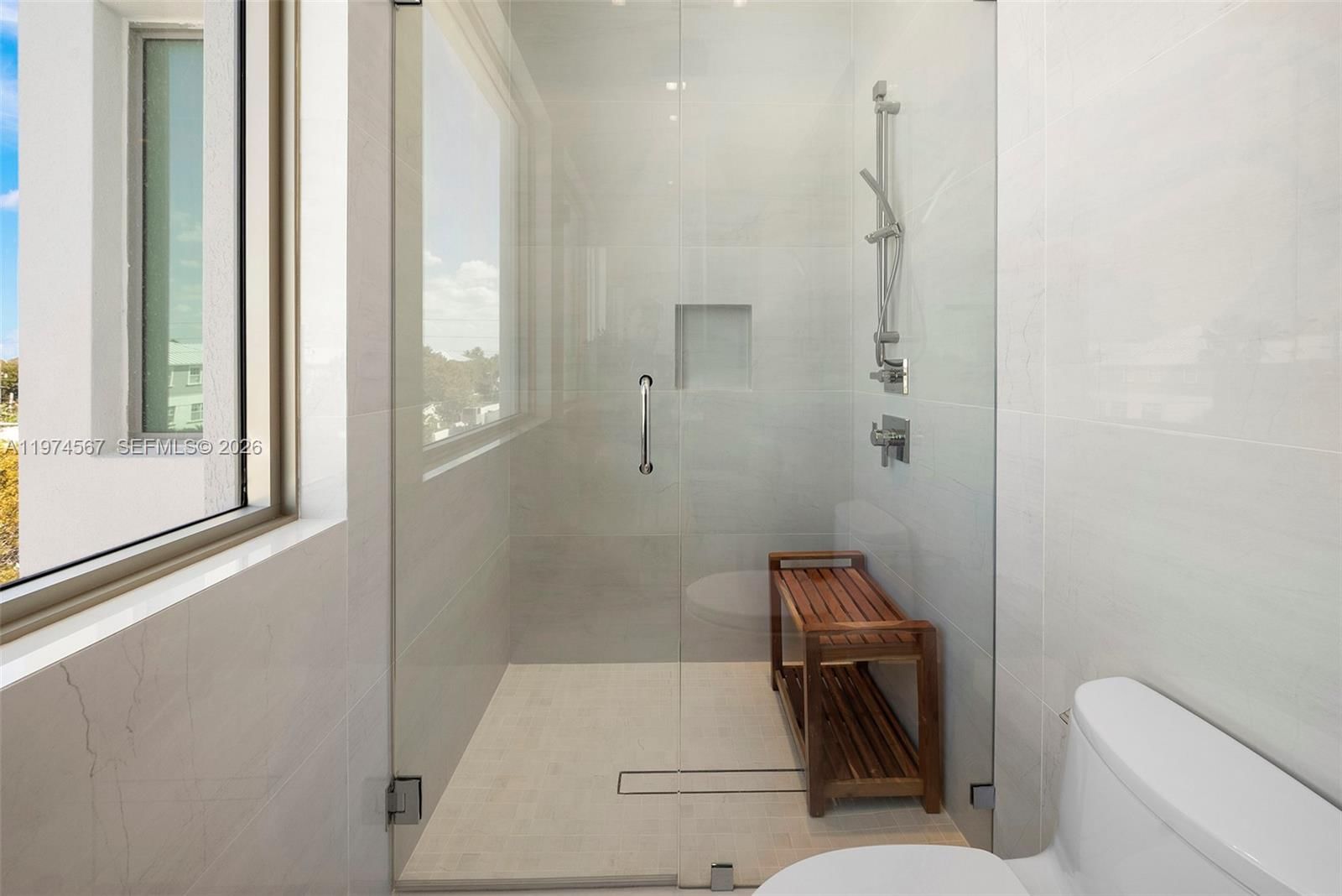 246 SE 6TH AVE, Unit 302 - 21