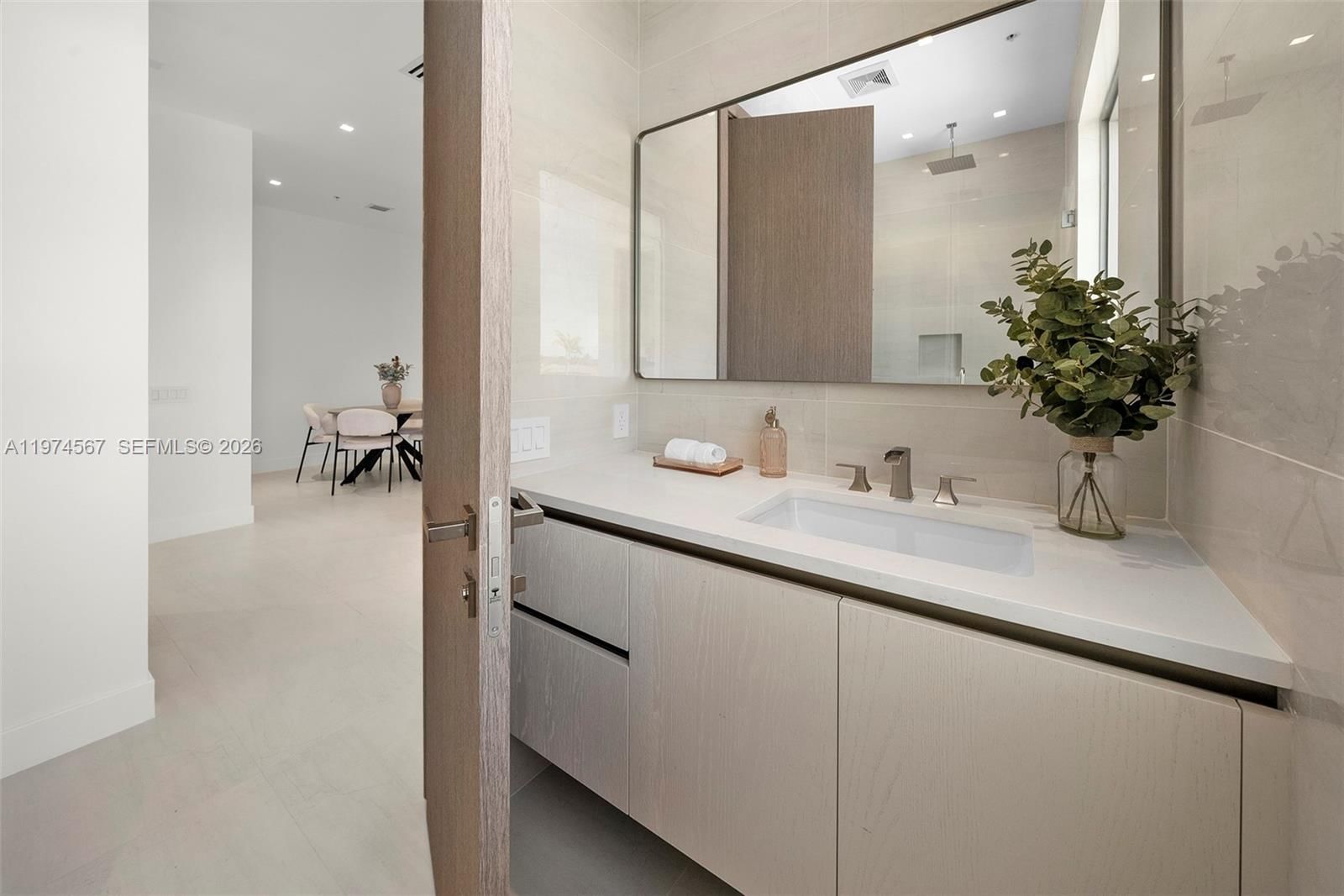 246 SE 6TH AVE, Unit 302 - 22