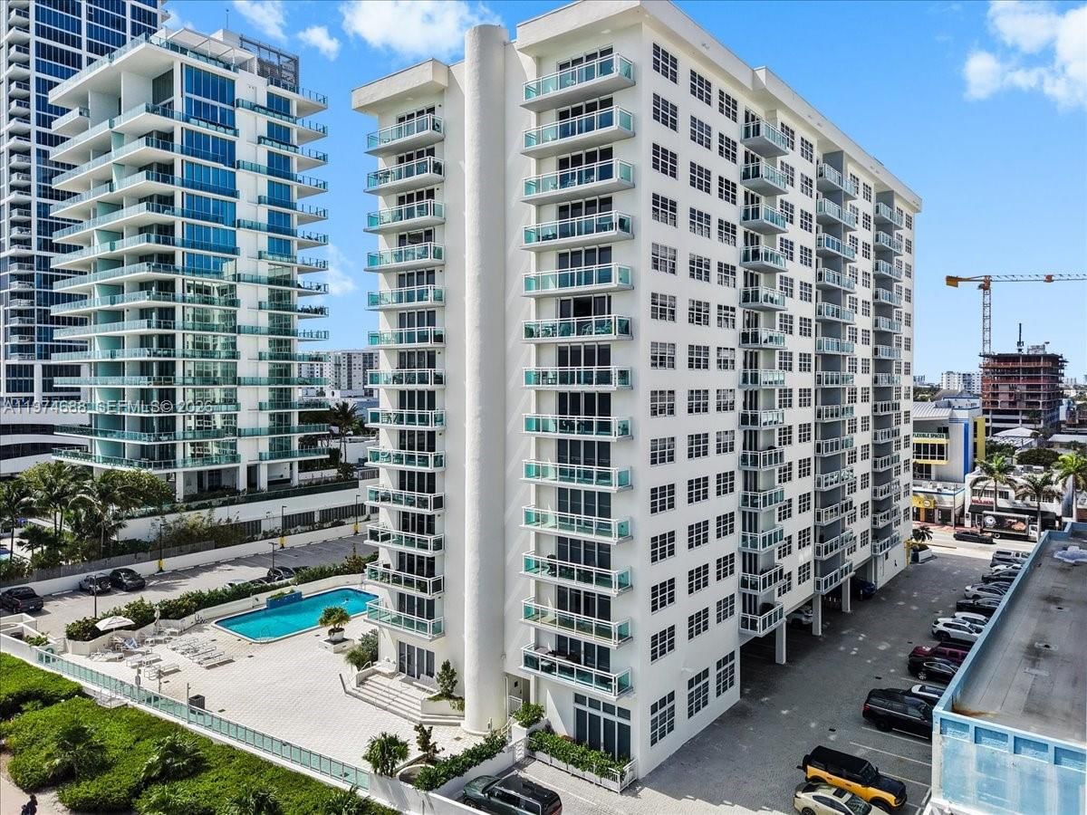 6917 COLLINS AVE, Unit 1512 - 31