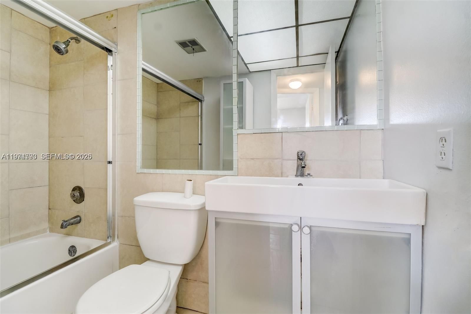 9001 SUNRISE LAKES BLVD, Unit 109 - 10