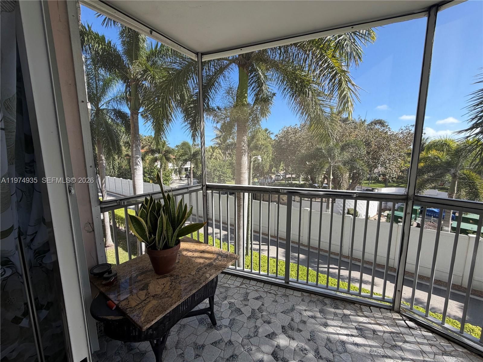 3181 S OCEAN DR, Unit 305 - 1