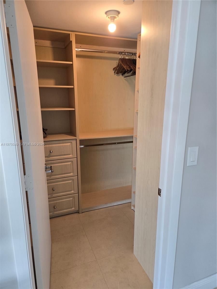 350 S Miami Ave, Unit 3507 - 19