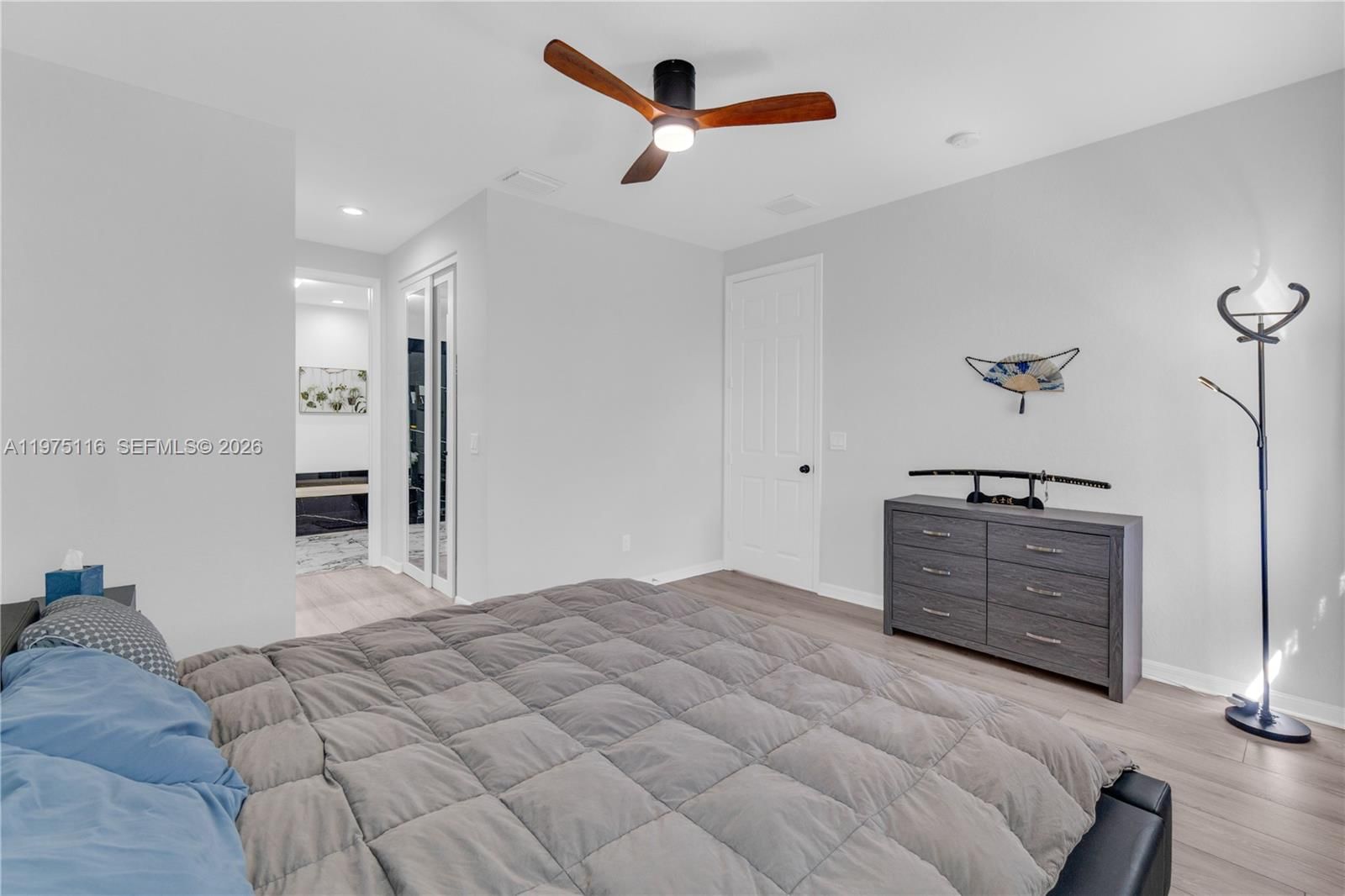 1019 W LONGPORT CIR, Unit 5A - 15