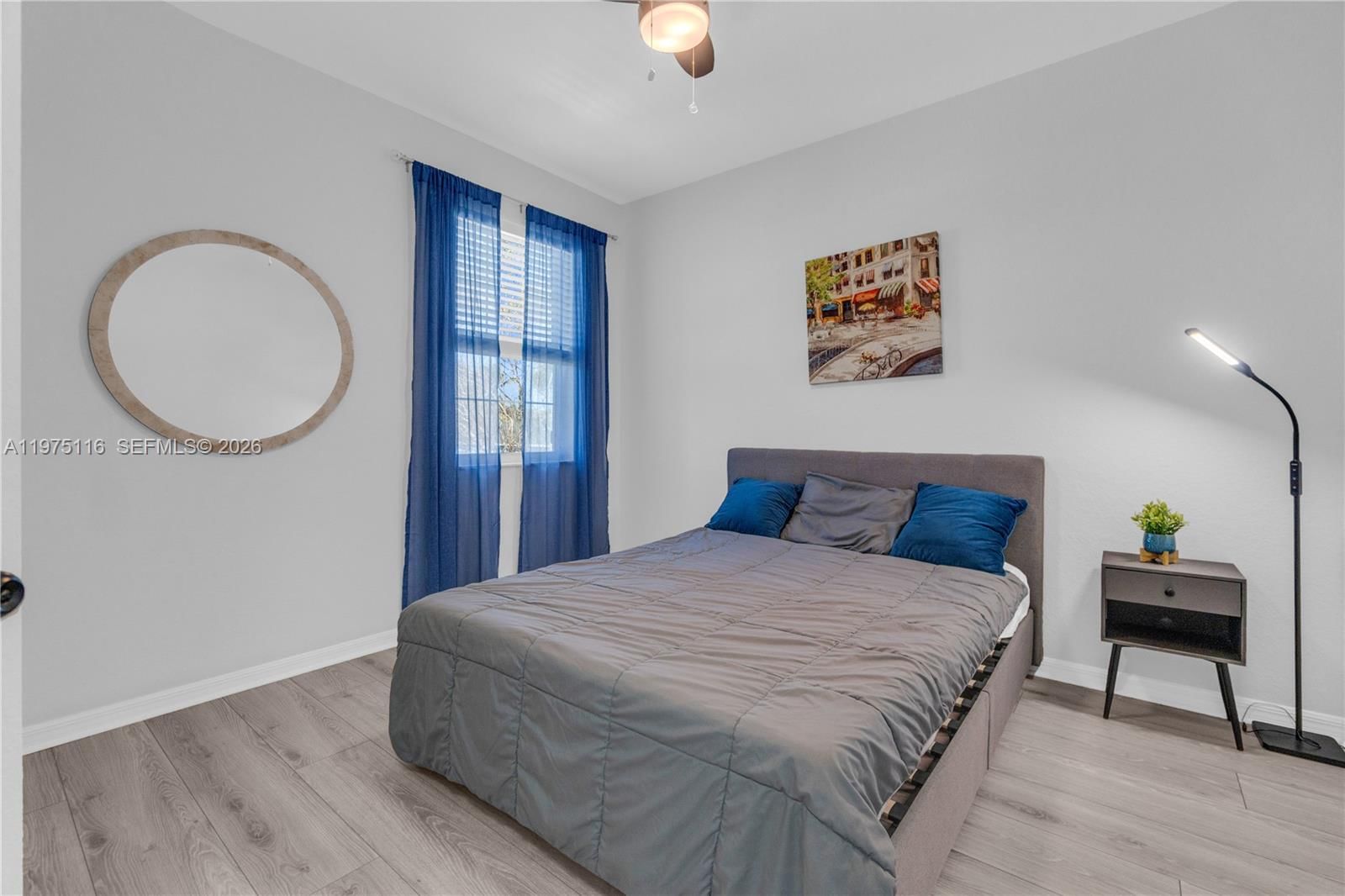 1019 W LONGPORT CIR, Unit 5A - 21