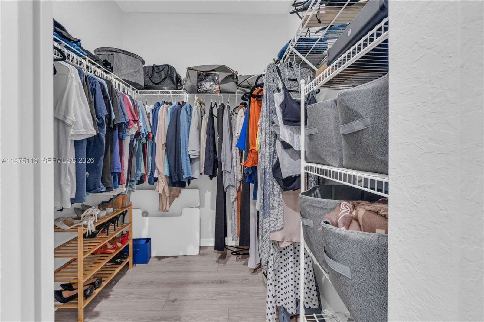 1019 W LONGPORT CIR, Unit 5A - 28