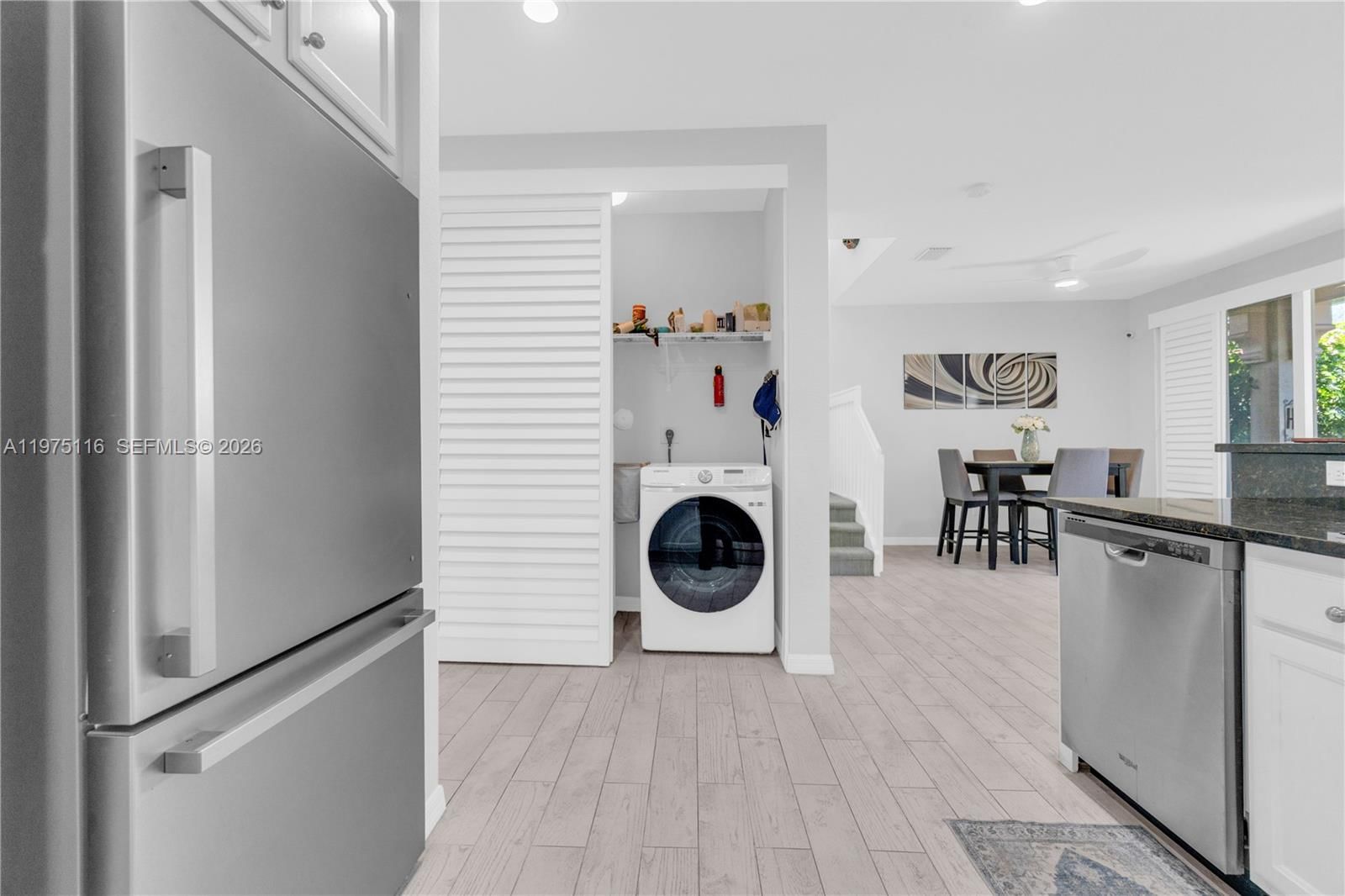 1019 W LONGPORT CIR, Unit 5A - 9