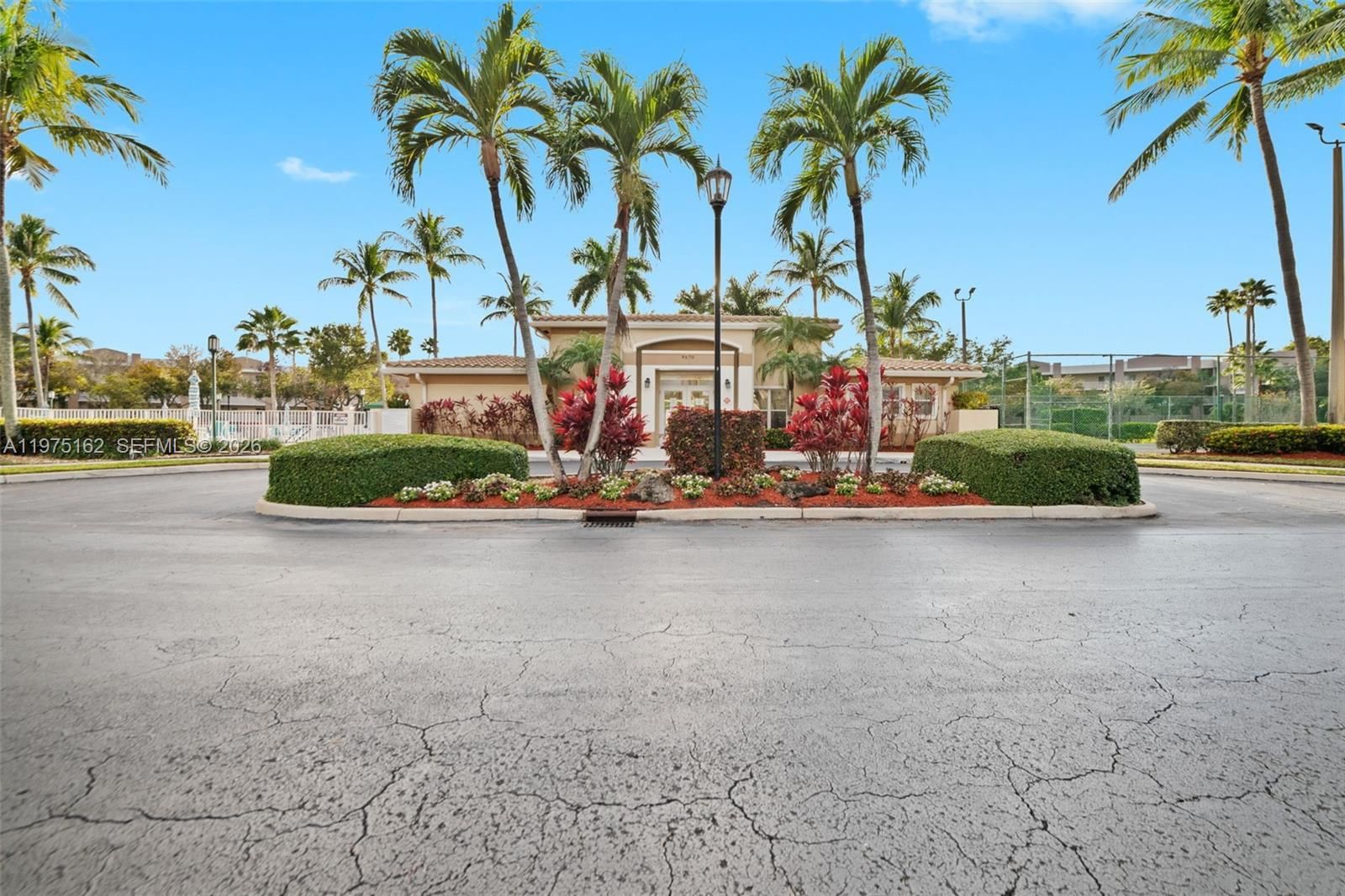 7727 SOUTHAMPTON TER, Unit 303 - 23