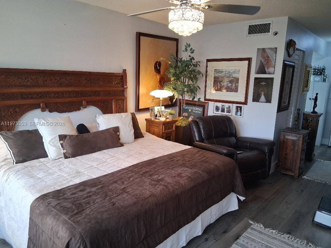 1000 ST CHARLES PL, Unit 609 - 16