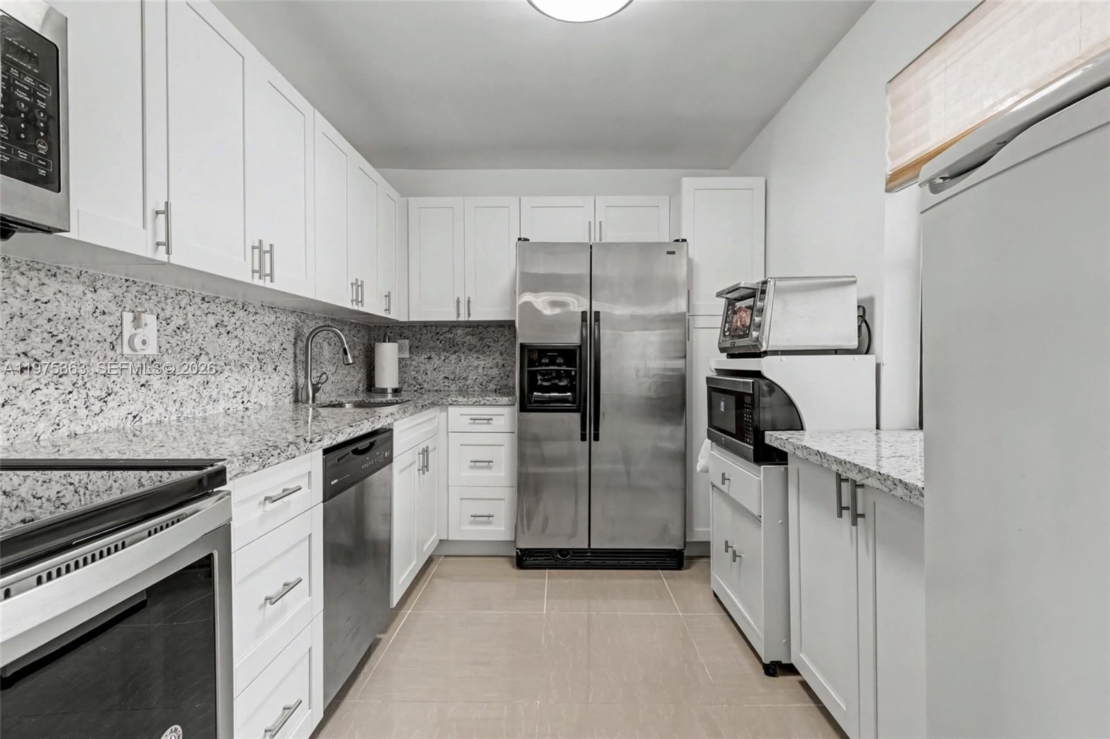 6701 N University Dr, Unit 210 - 9