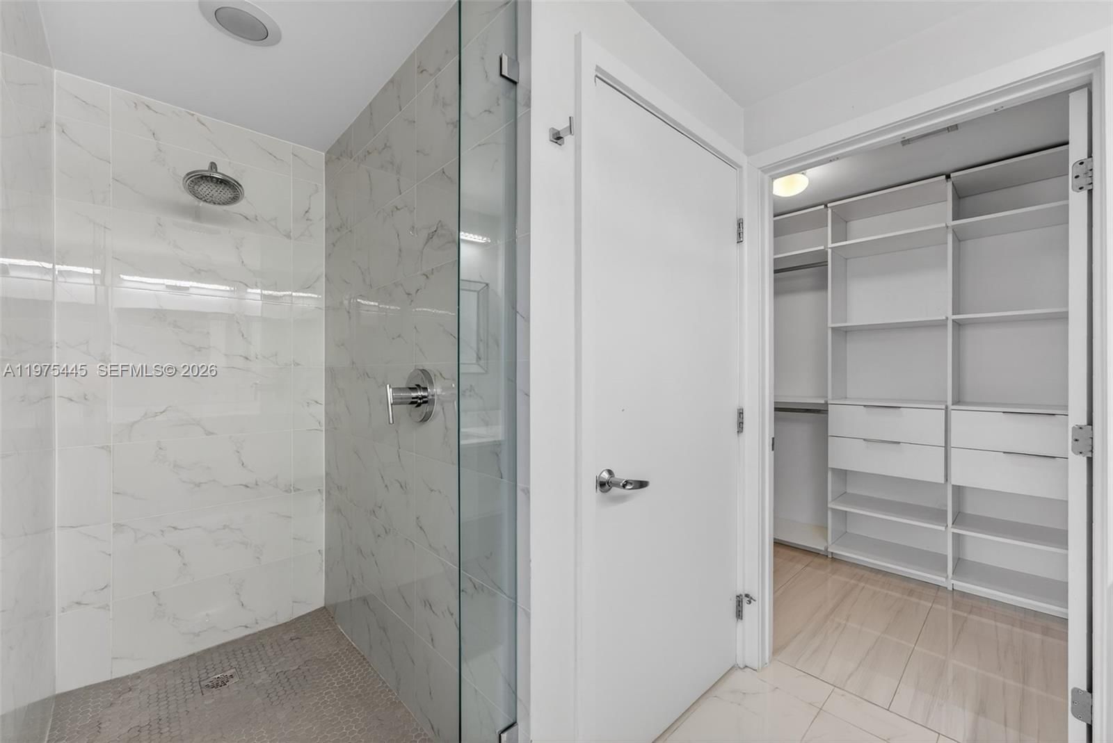 16385 BISCAYNE BLVD, Unit 2920 - 18