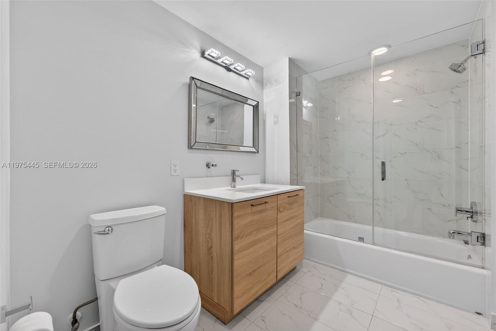 16385 BISCAYNE BLVD, Unit 2920 - 23