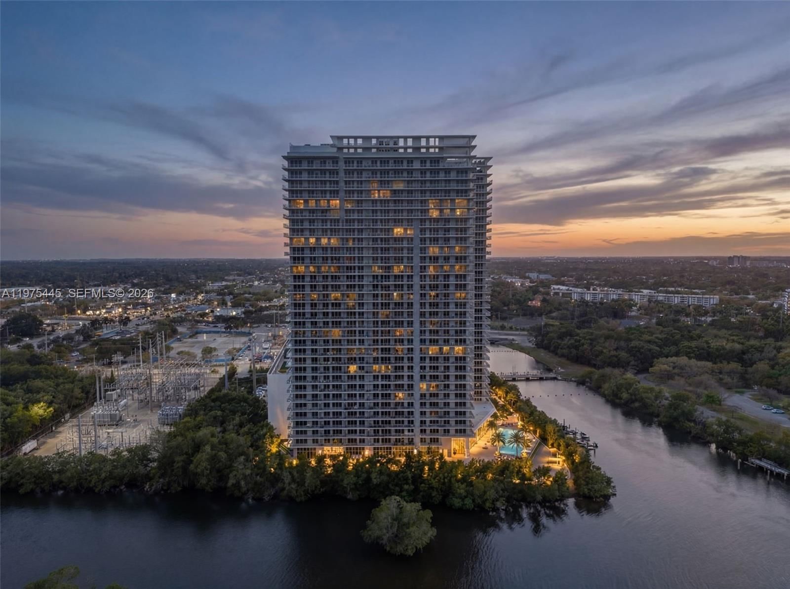 16385 BISCAYNE BLVD, Unit 2920 - 26