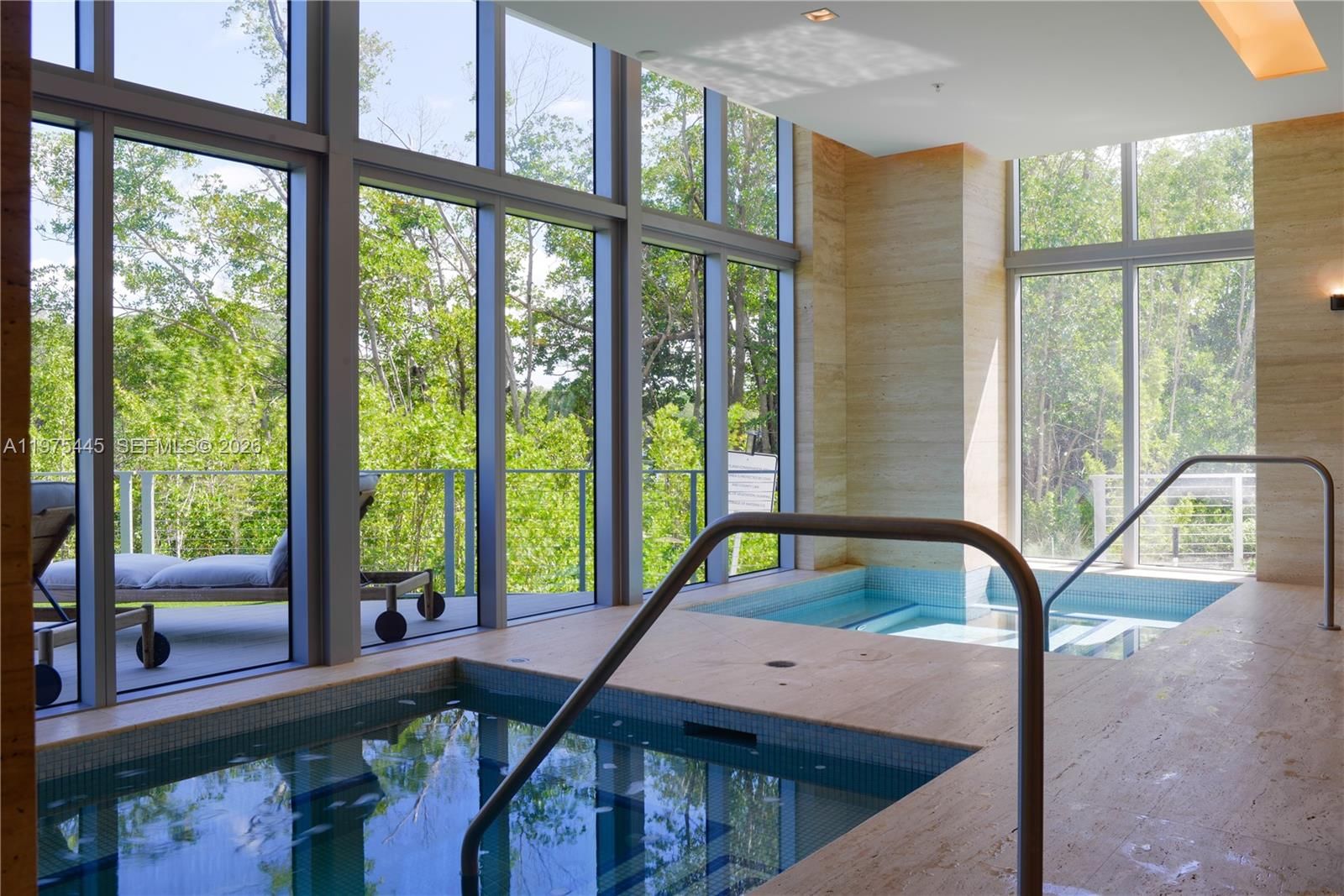 16385 BISCAYNE BLVD, Unit 2920 - 30