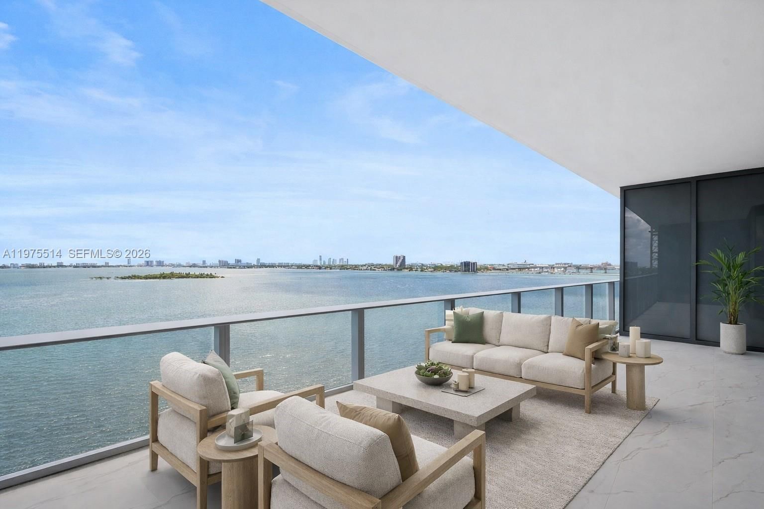 700 NE 24 ST, Unit 805 - 1