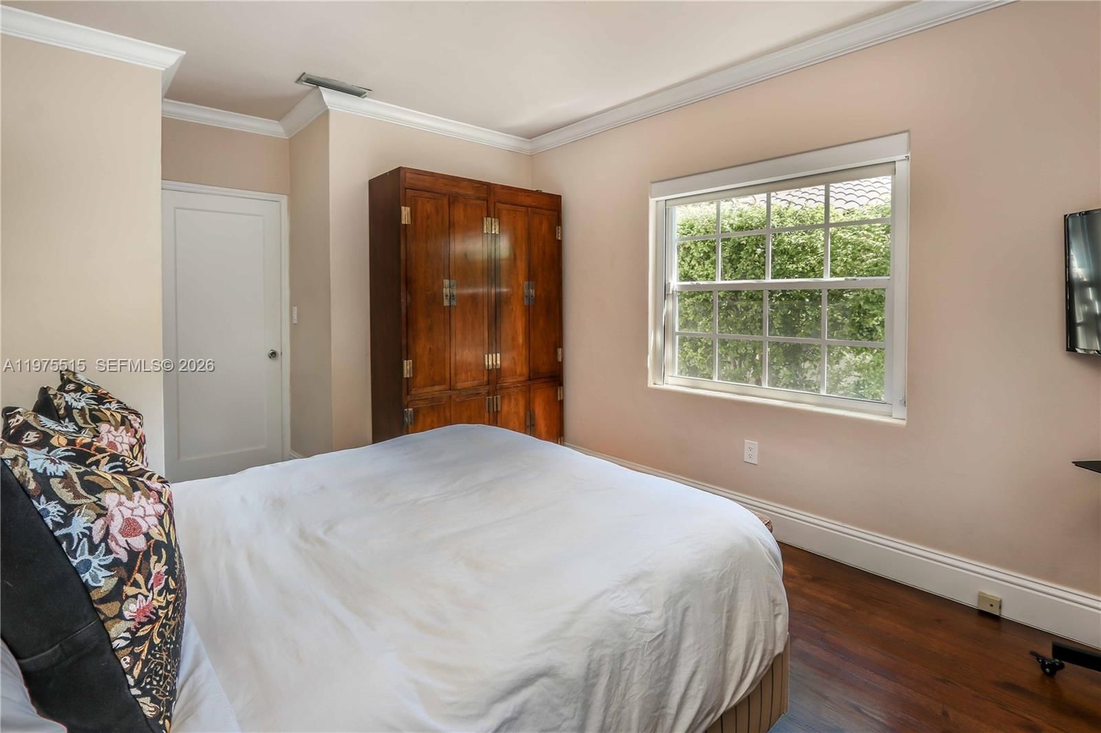 1260 LA MANCHA AVE - 12