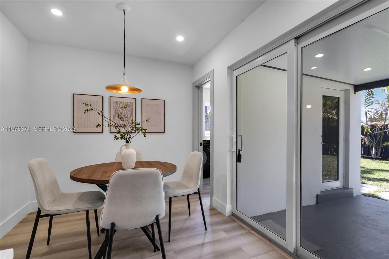 4401 NE 13th Ave - 10