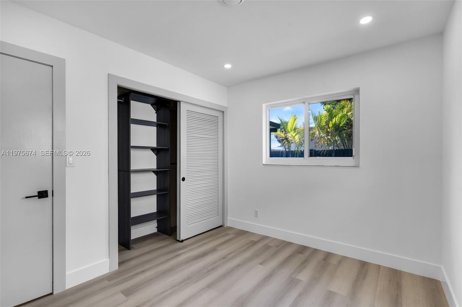 4401 NE 13th Ave - 21