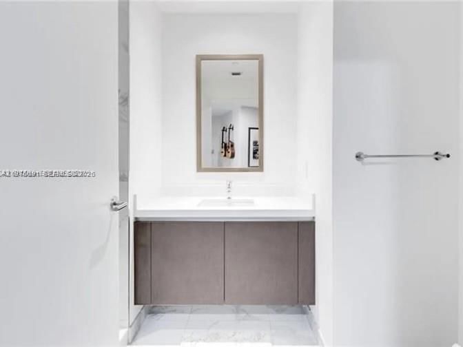 851 NE 1st Ave, Unit 3000 - 10