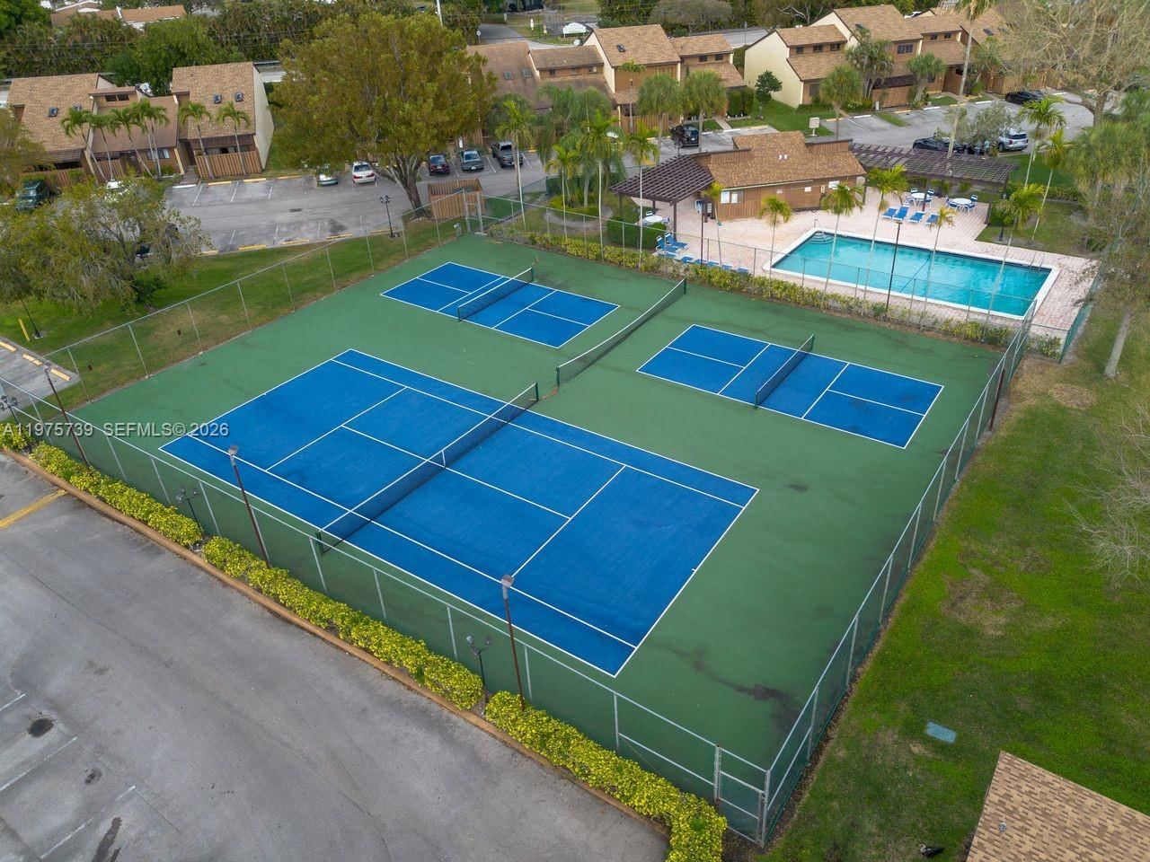 4169 S Pine Island Rd - 31