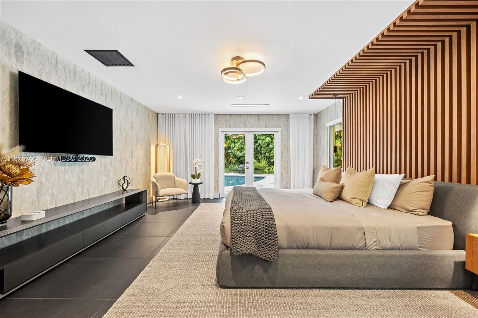 4800 BAY POINT RD - 32