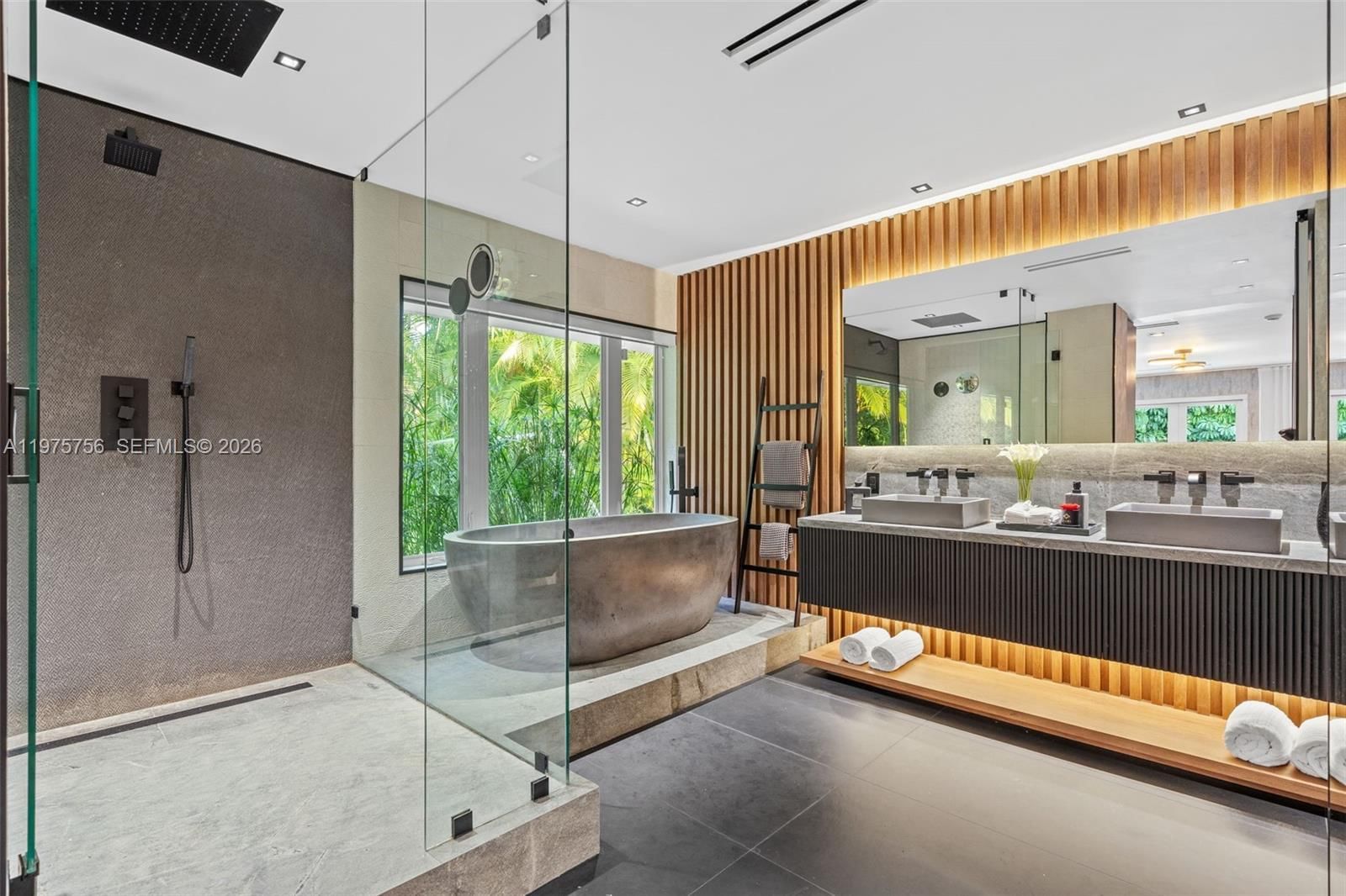 4800 BAY POINT RD - 34