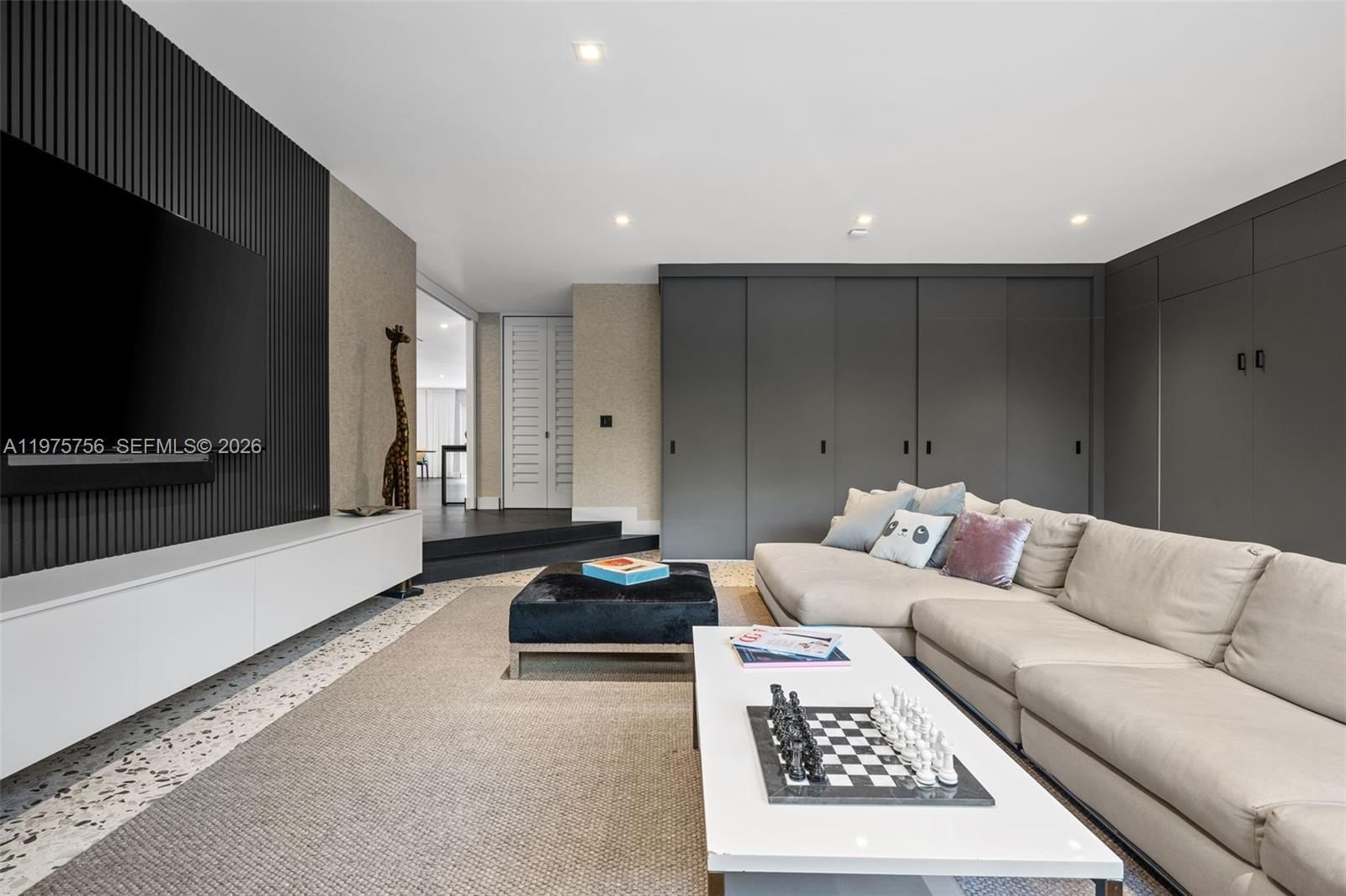 4800 BAY POINT RD - 37