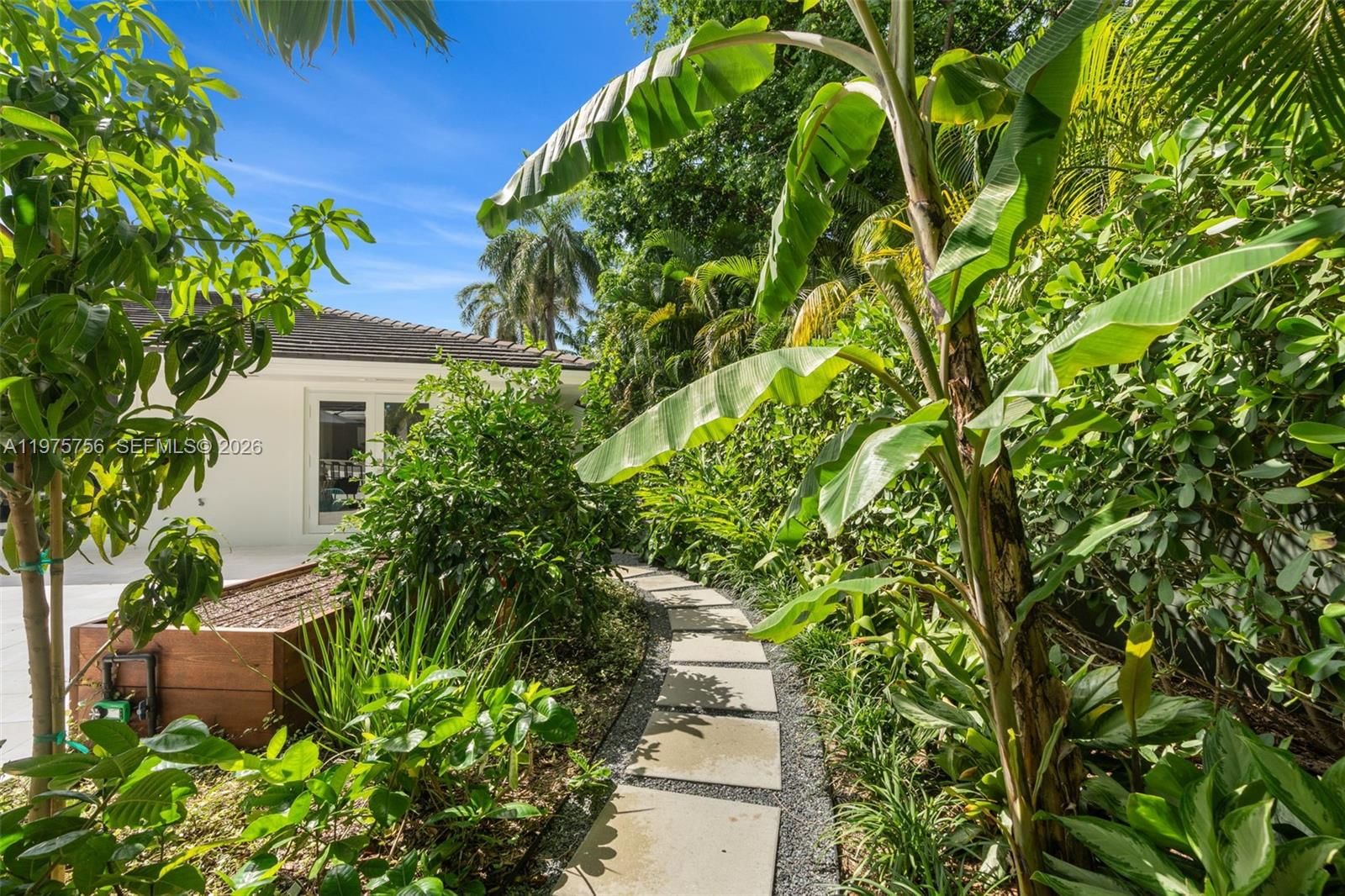 4800 BAY POINT RD - 51