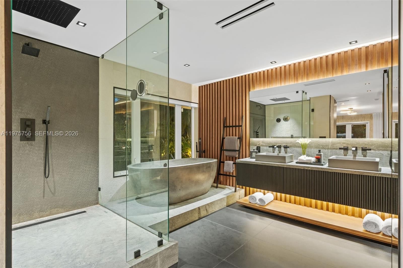 4800 BAY POINT RD - 70