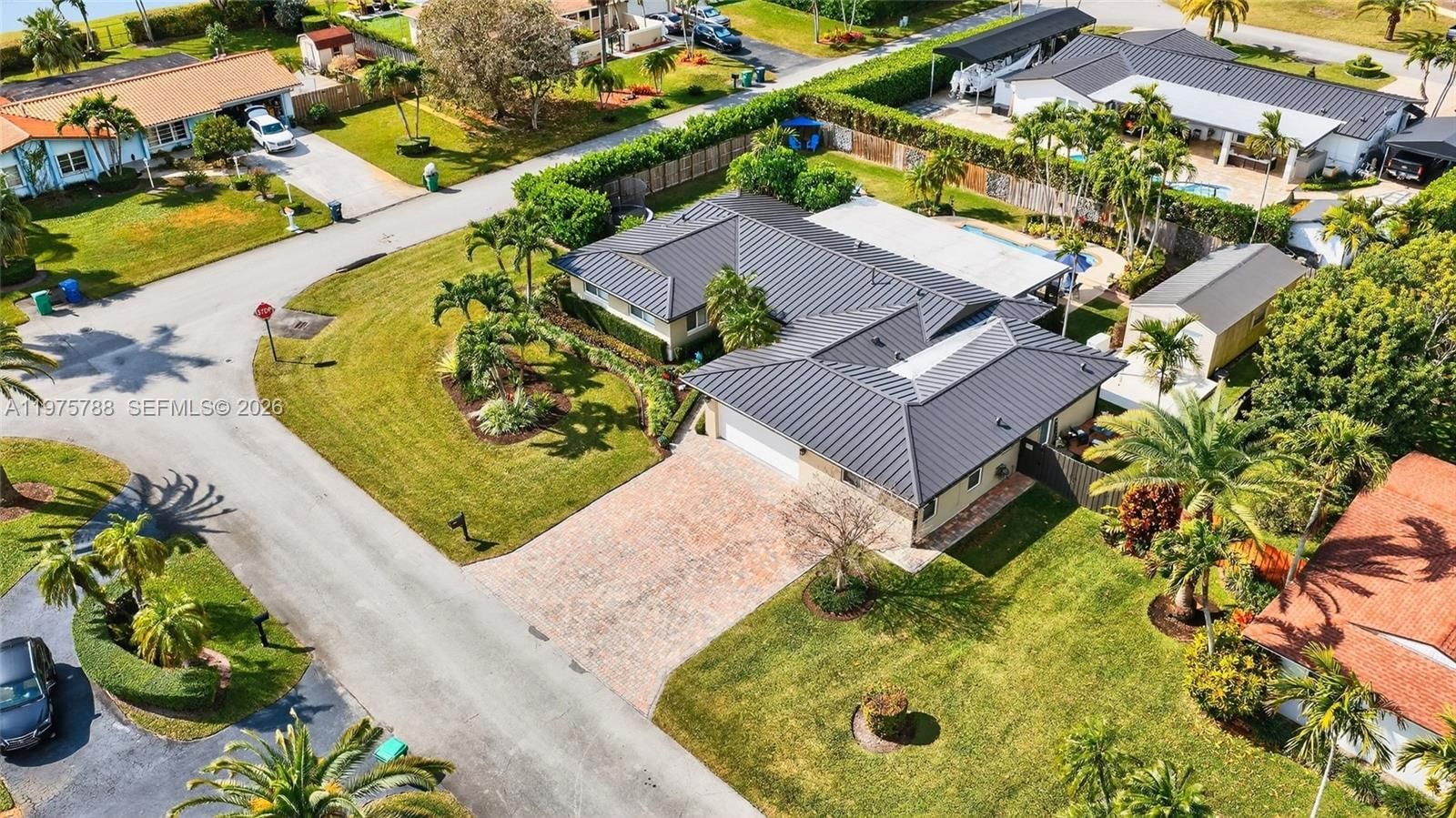 13022 SW 113th Pl - 85