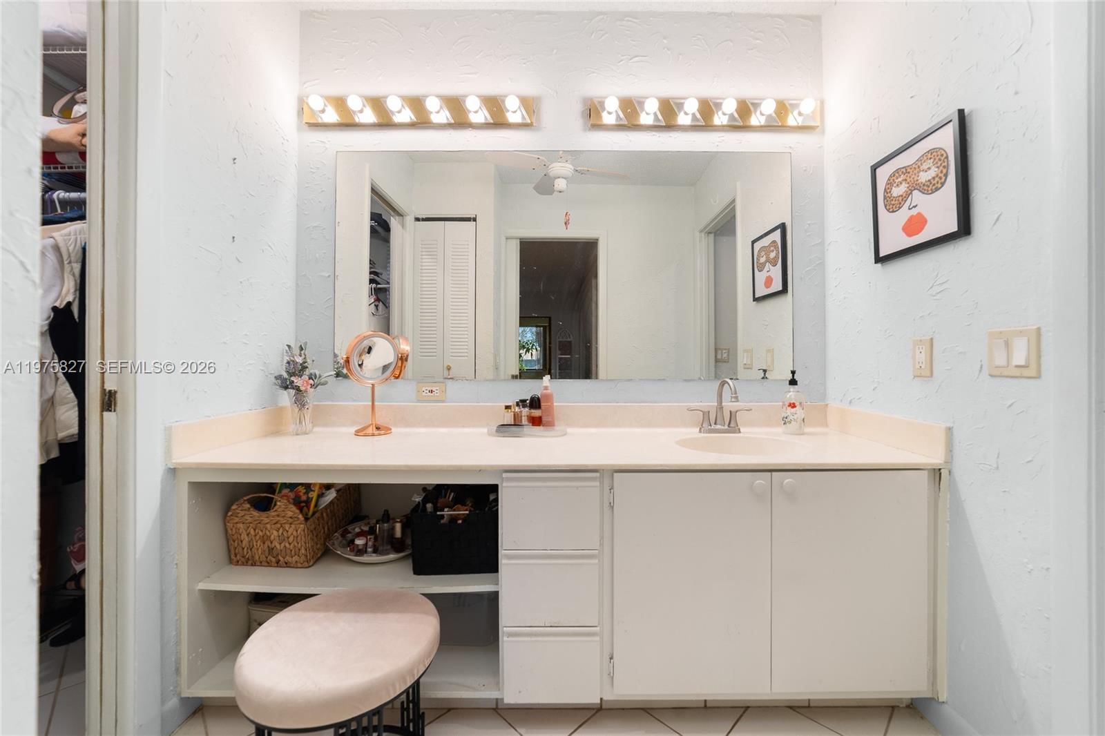 3010 NW 12th St, Unit D - 19