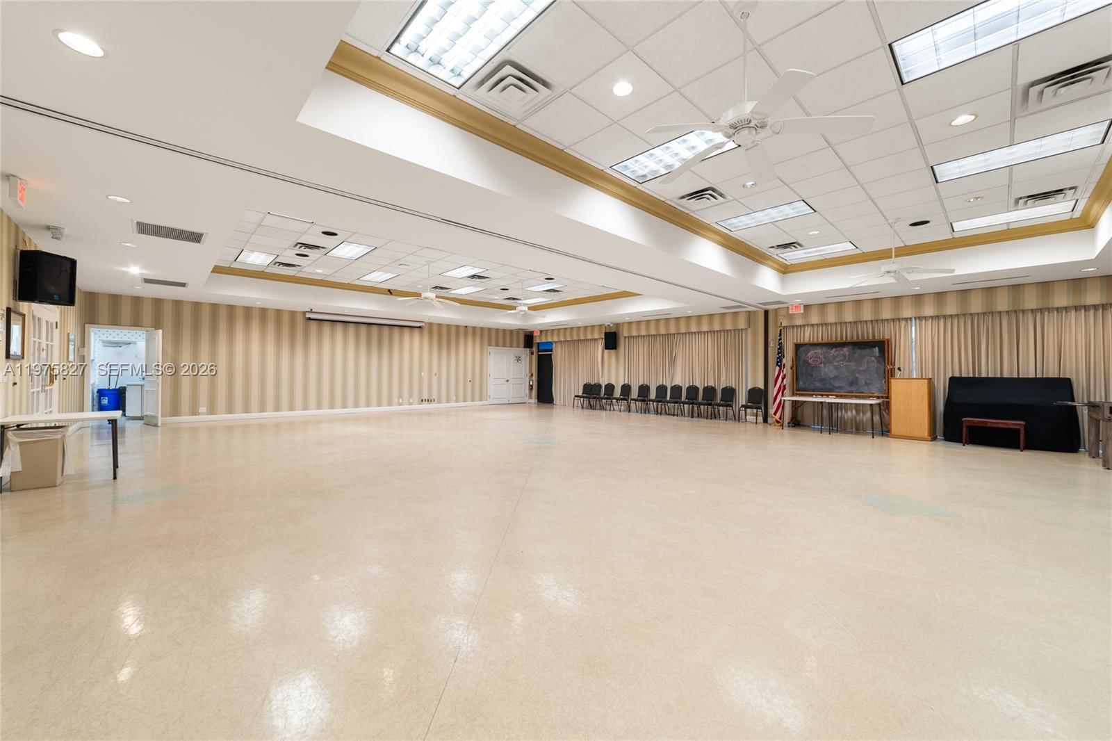 3010 NW 12th St, Unit D - 31