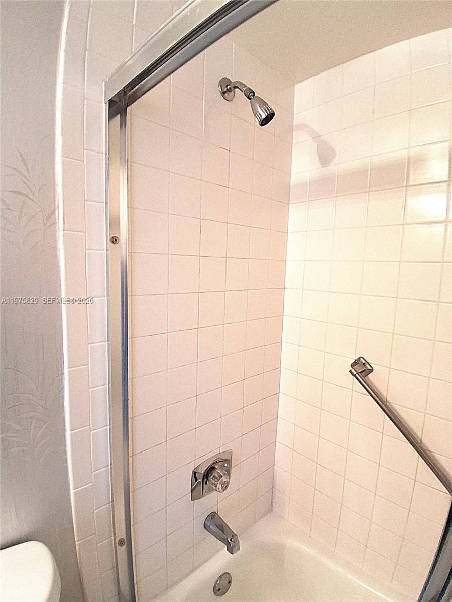 2635 NW 104th Ave, Unit 310 - 13