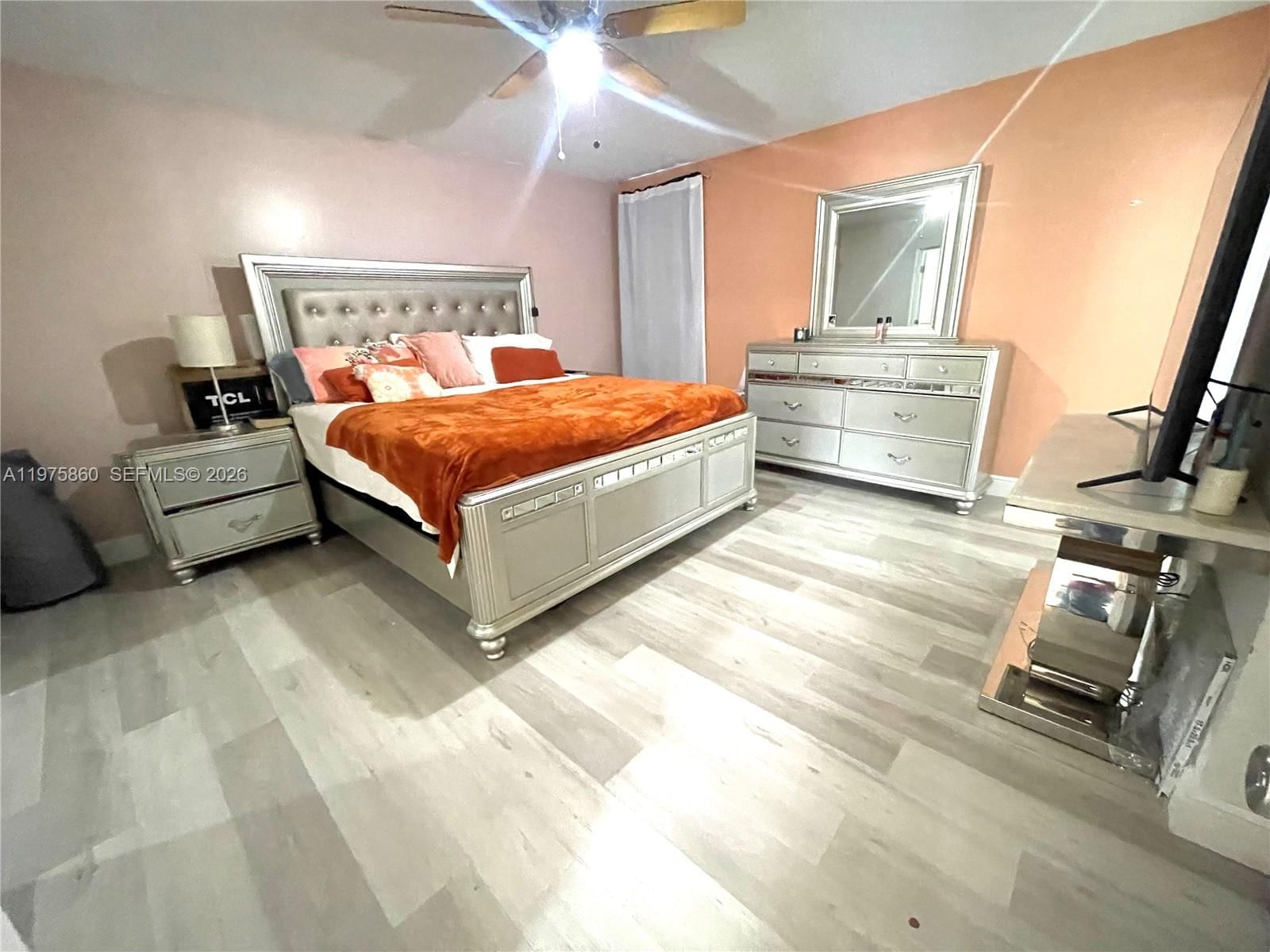 9604 NW 49th St - 18