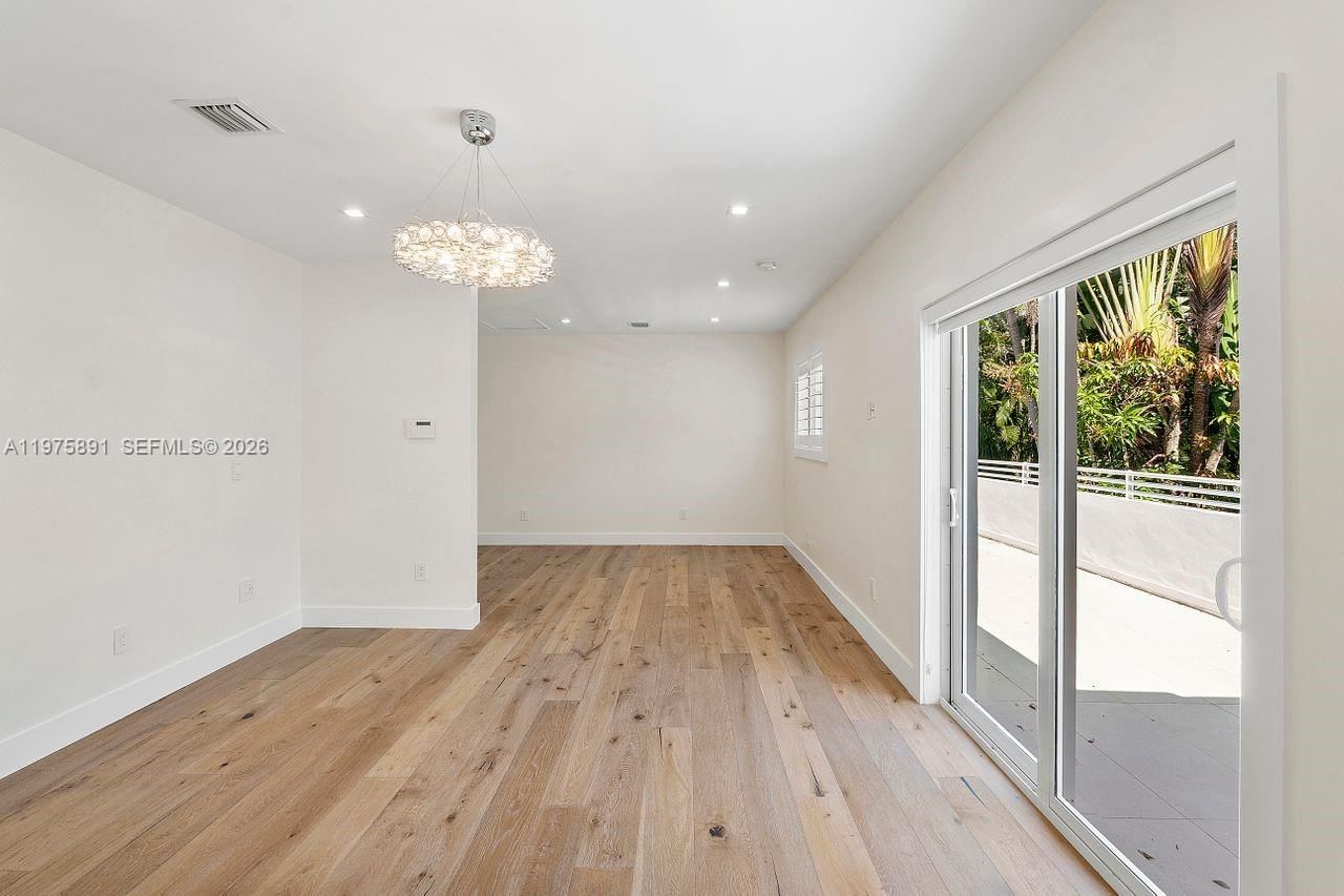 6517 CASTANEDA ST - 21