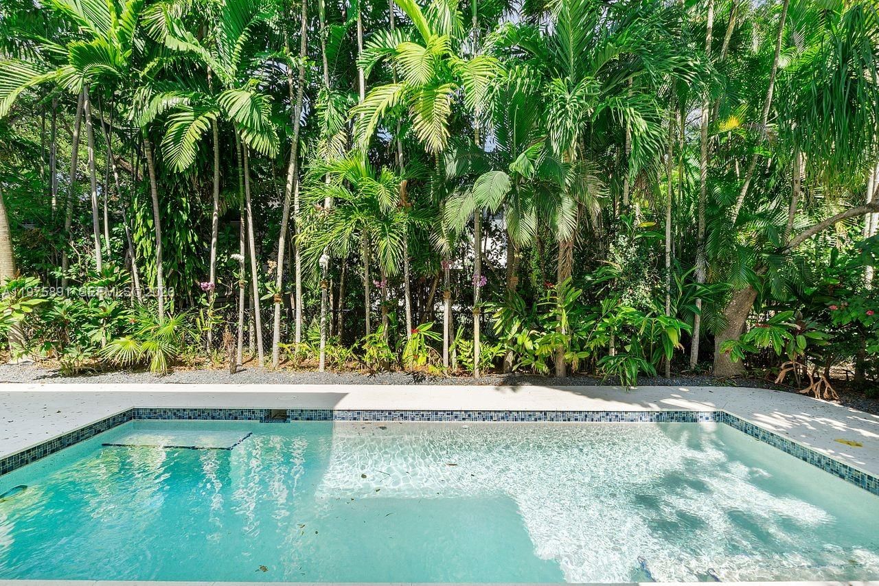 6517 CASTANEDA ST - 22