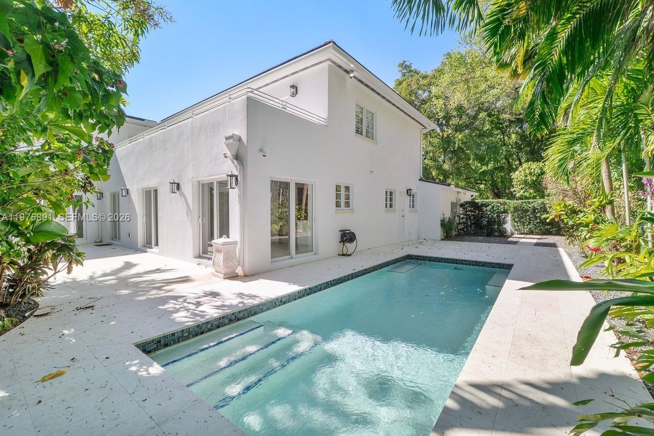 6517 CASTANEDA ST - 7