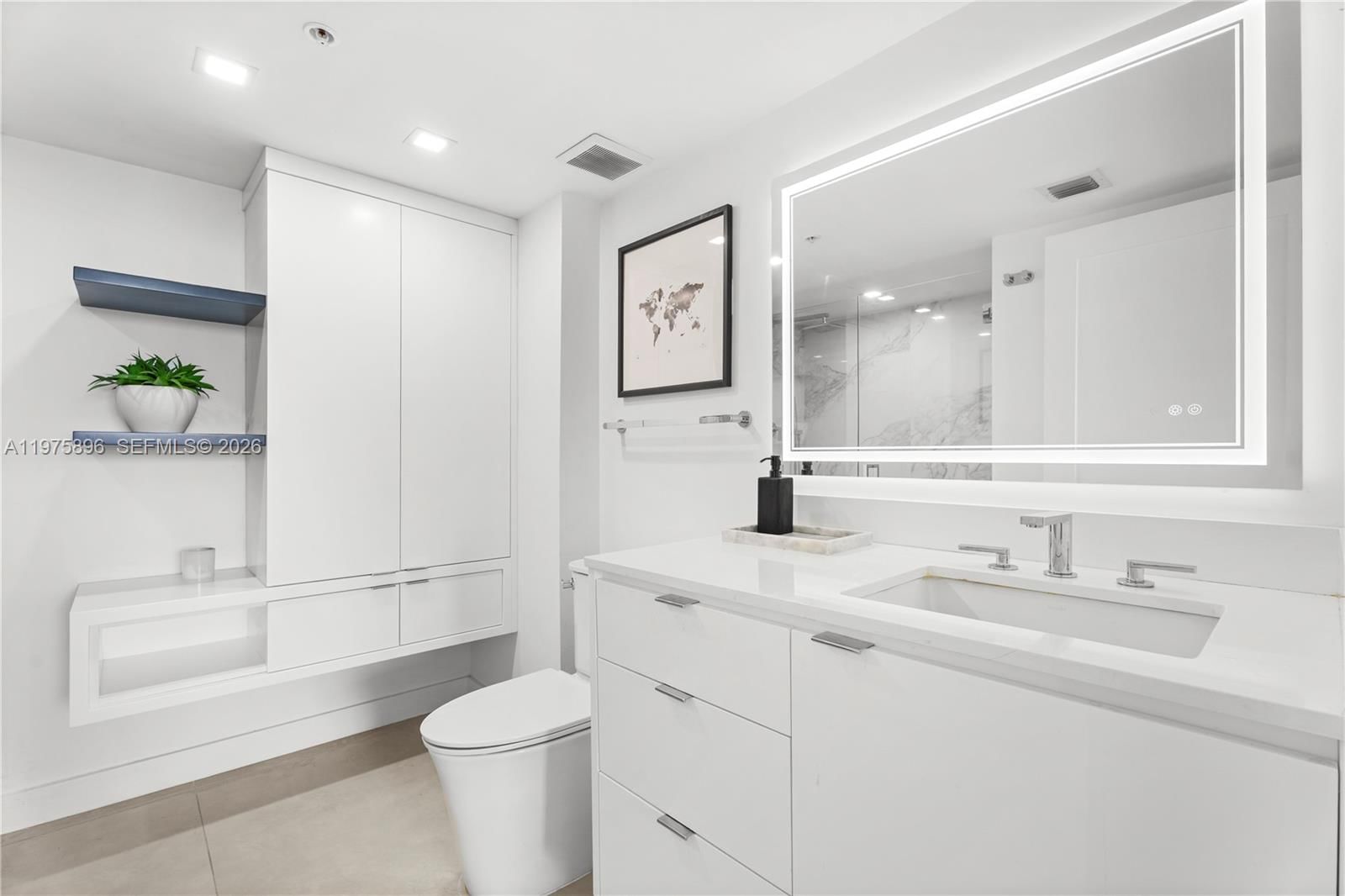 650 W AVE, Unit 2303 - 15